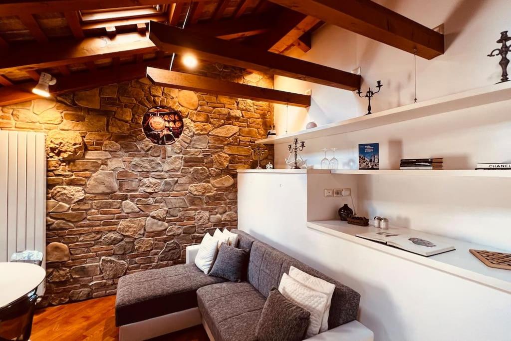 Private Luxury