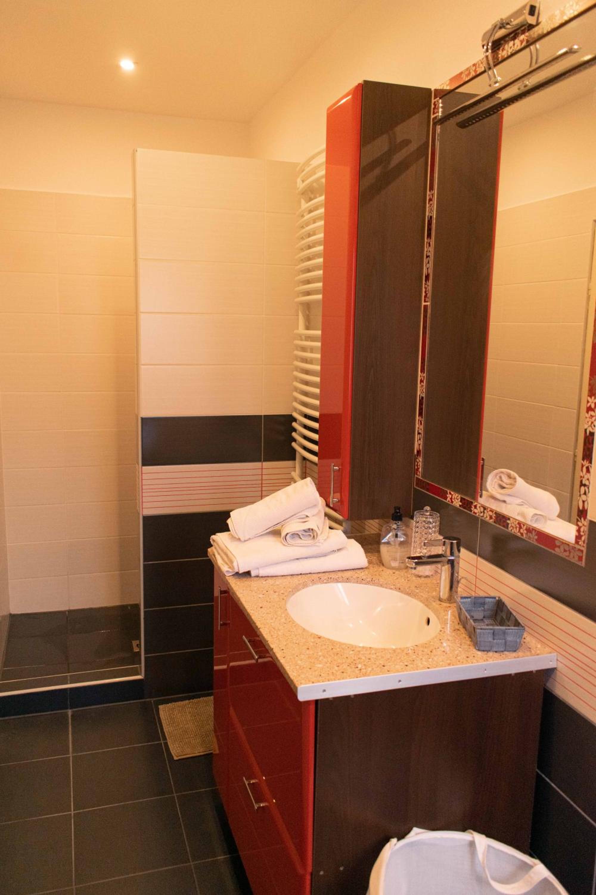 Borostyán Apartmanház