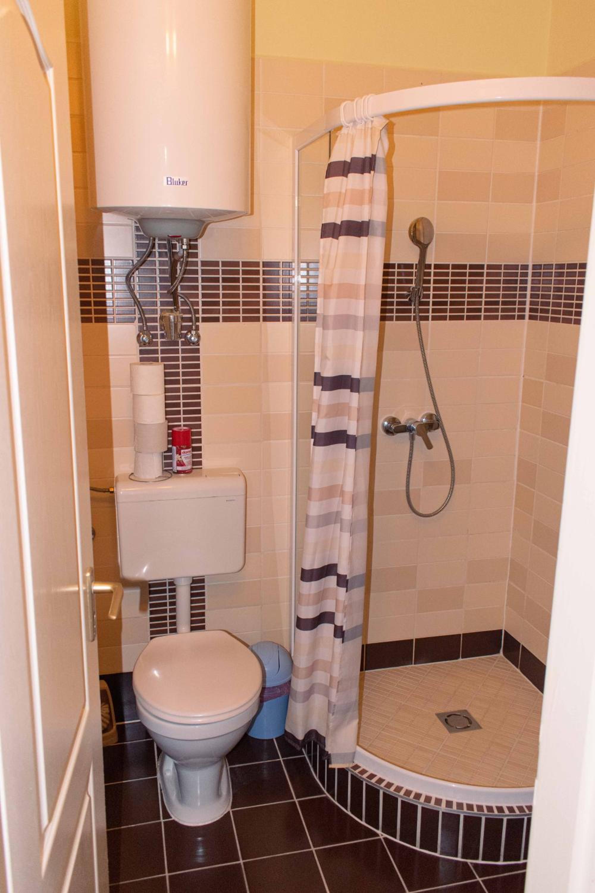 Borostyán Apartmanház