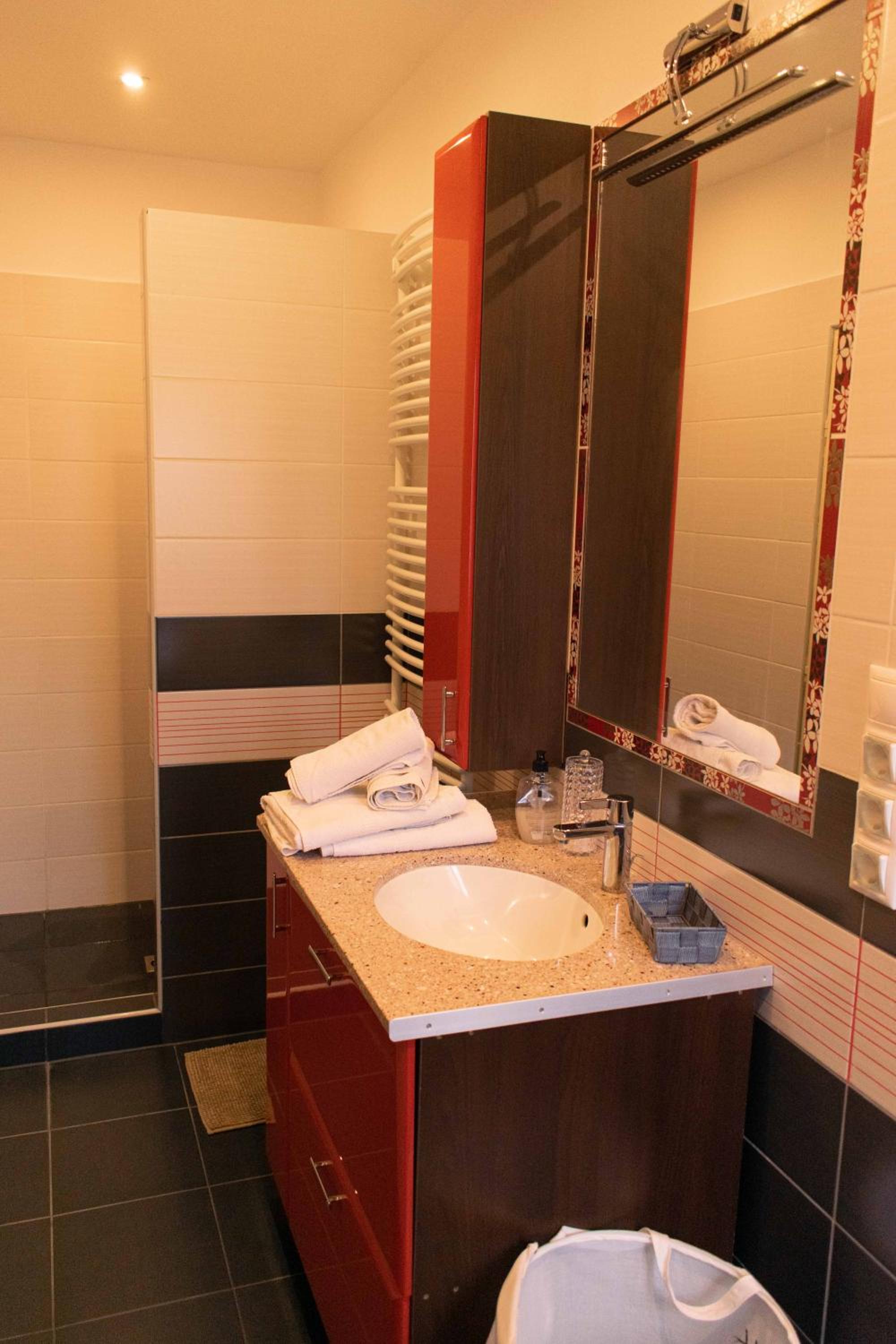 Borostyán Apartmanház