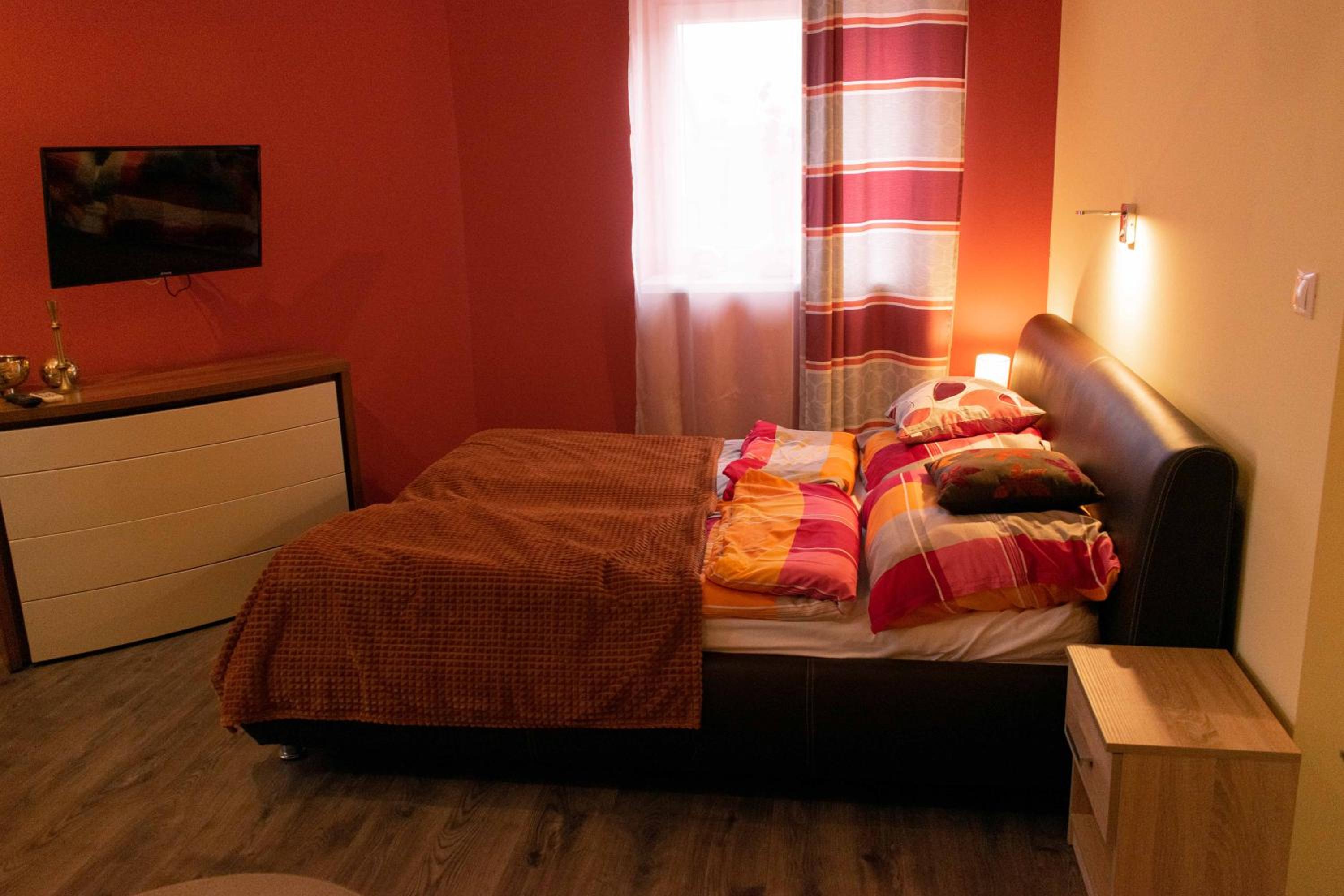 Borostyán Apartmanház
