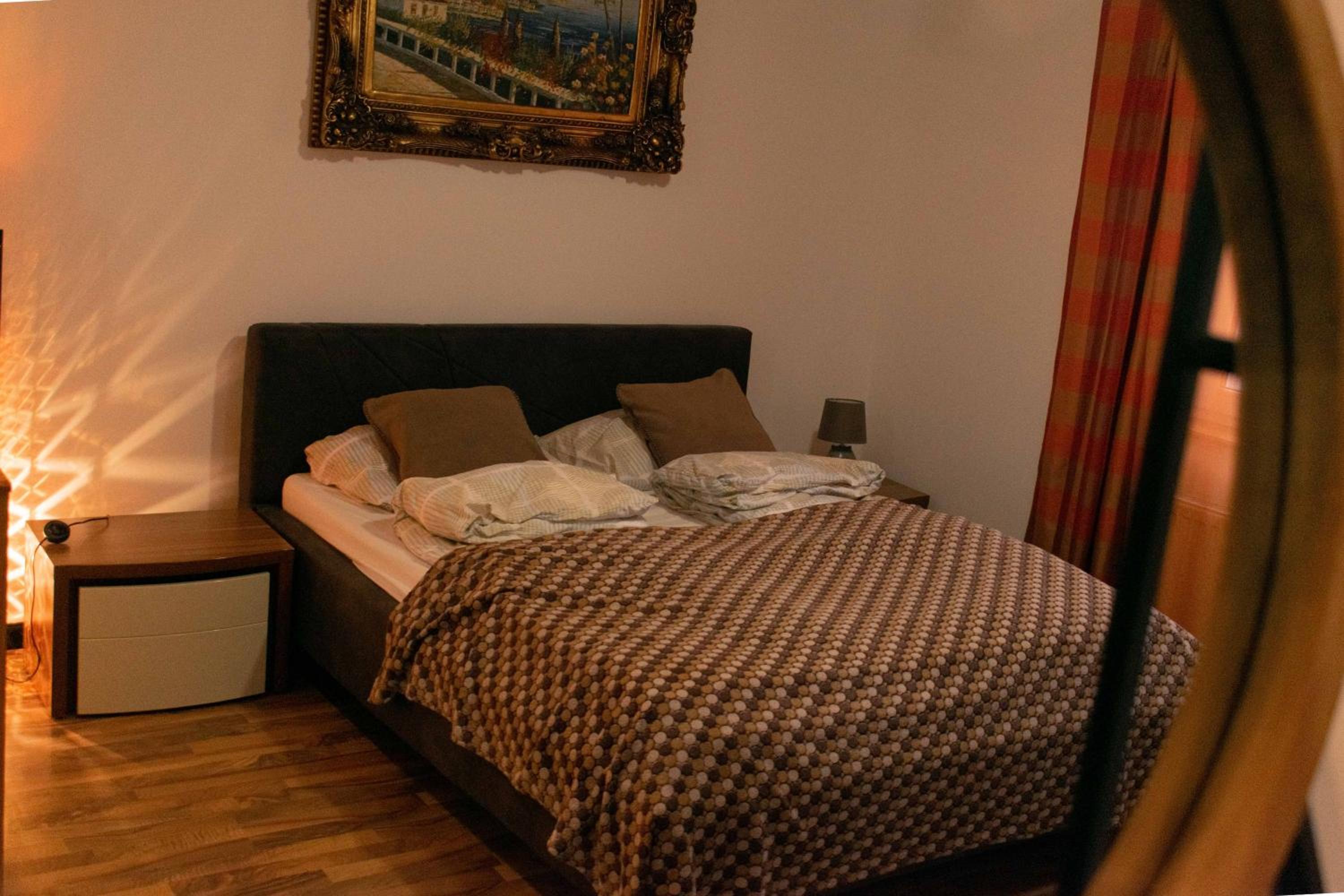 Borostyán Apartmanház