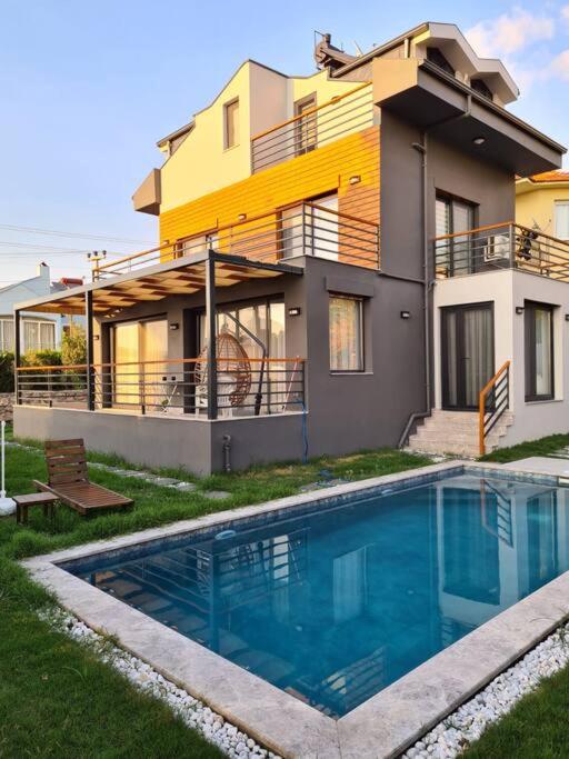 Likya Milay Villa- Huvuzlu Lüks Villada Tatilin Tadını Çıkarın view 2