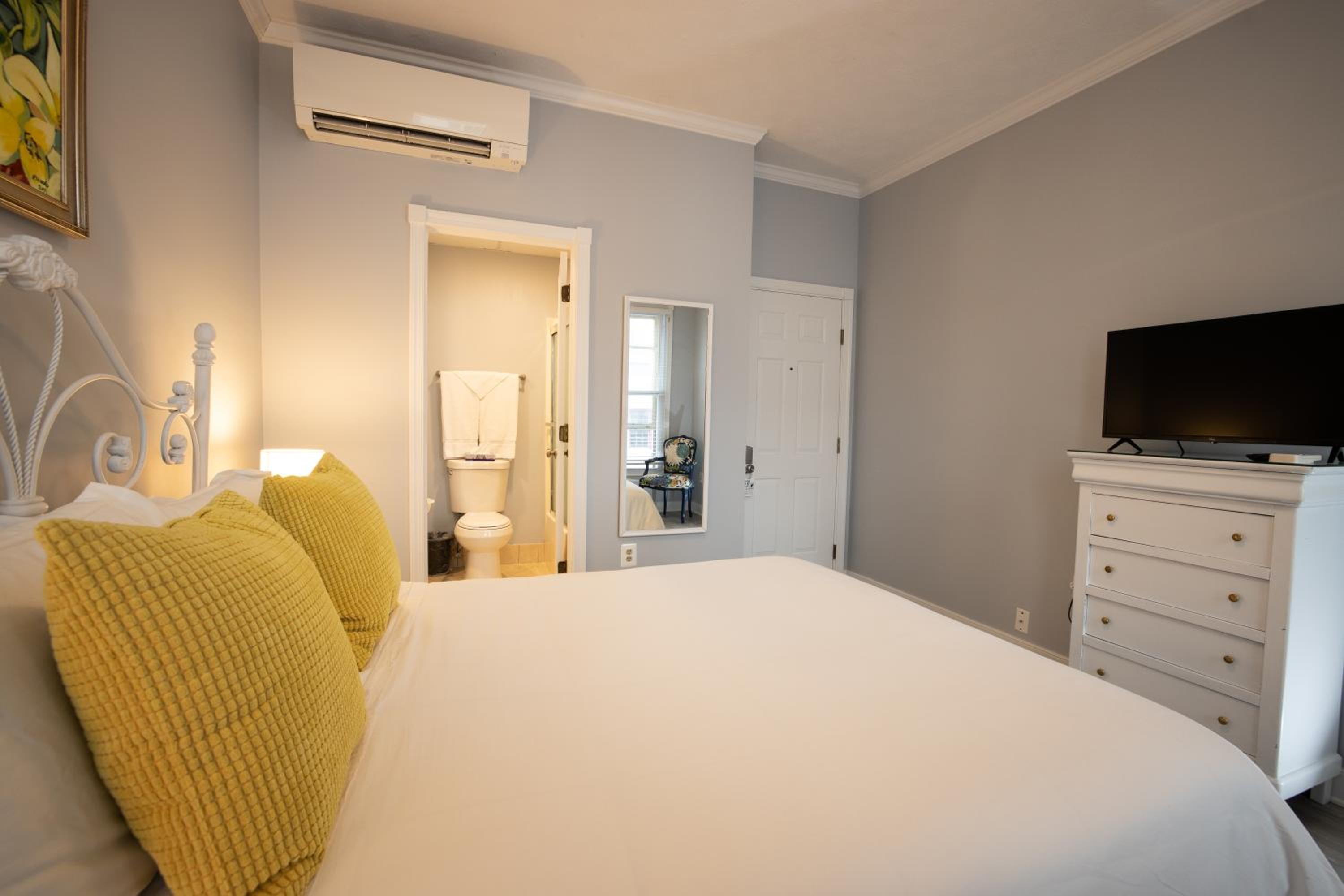 Annapolis Vacations - Inn on Main Annapolis - Property Image 5