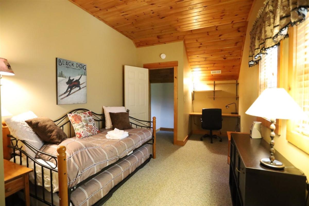 Private Pet Friendly 4 Bedroom Deluxe Vacation Home, Close To Waterville Valley Resort! - Wv68t view 4
