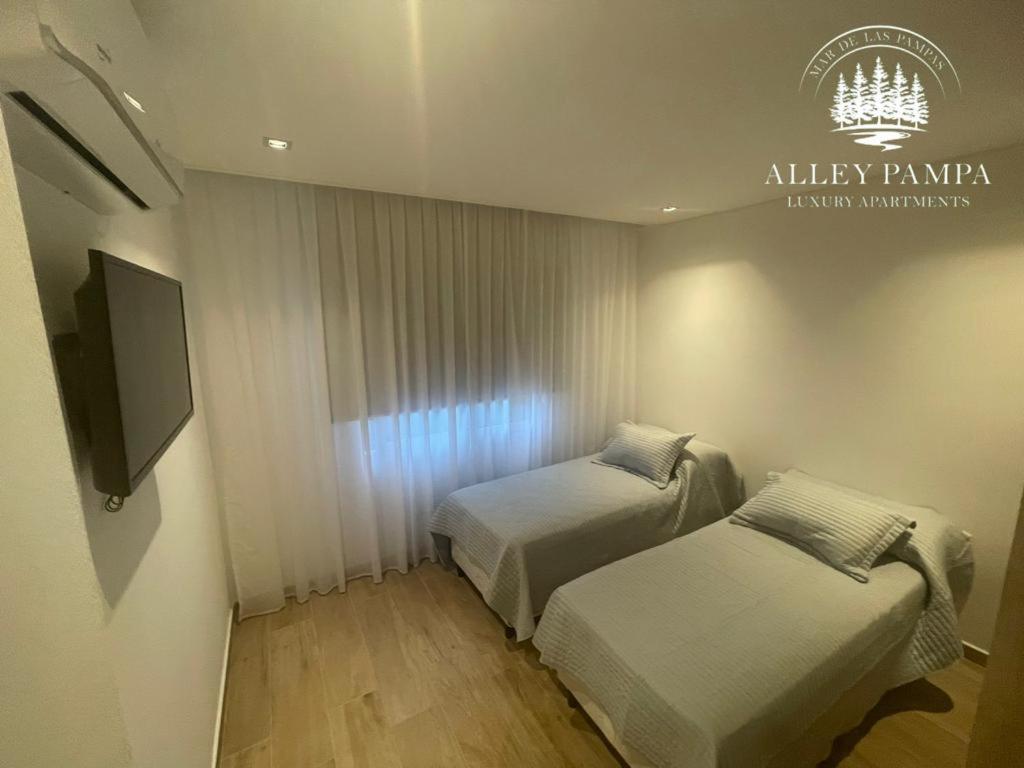 Alley Pampa