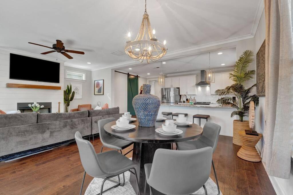 Modern 3-bedroom home with patio and fire pit view 4