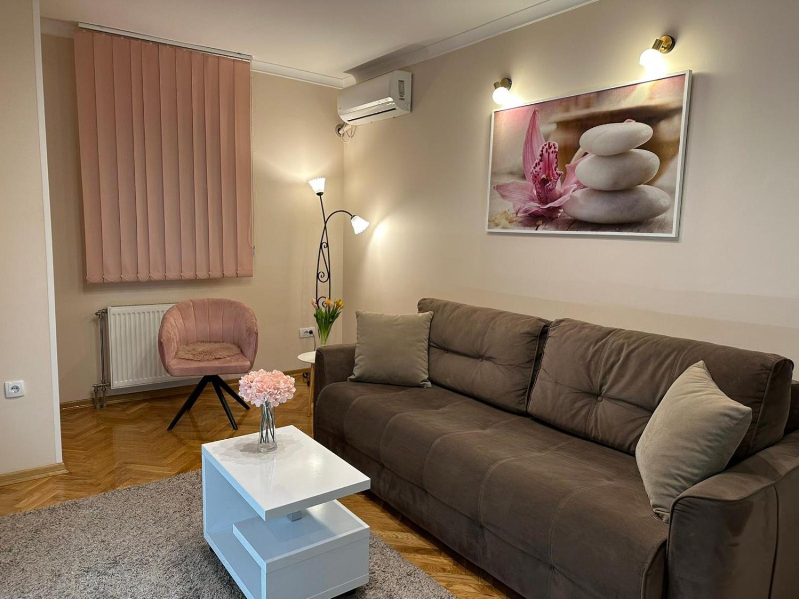 Prestige Apartment 2 view 4