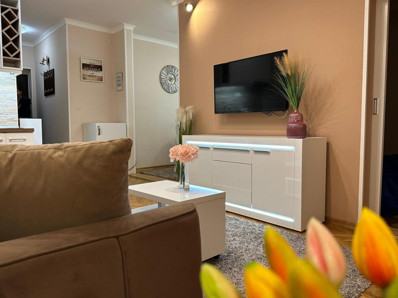 Prestige Apartment 2 view 3