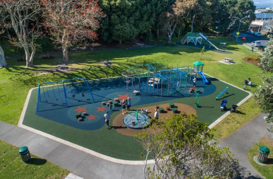 Sea Breeze 3 bedroom Apartment Mount Maunganui view 5