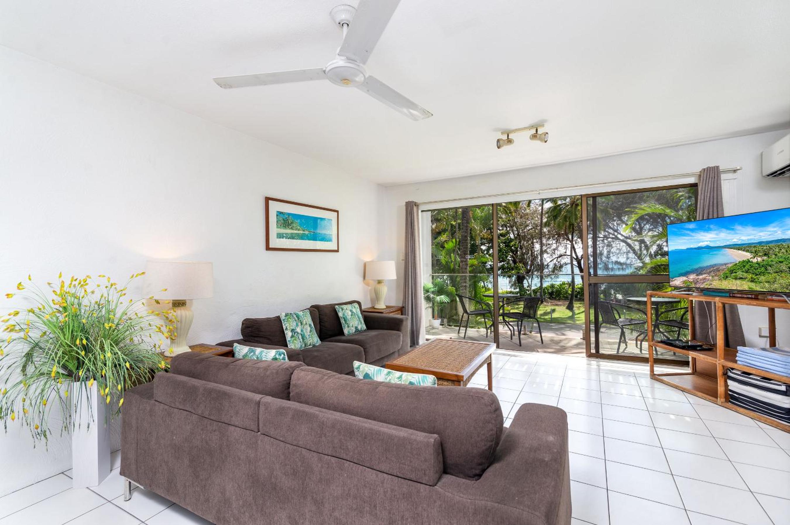 Seascape Holidays at Beachfront Terraces
