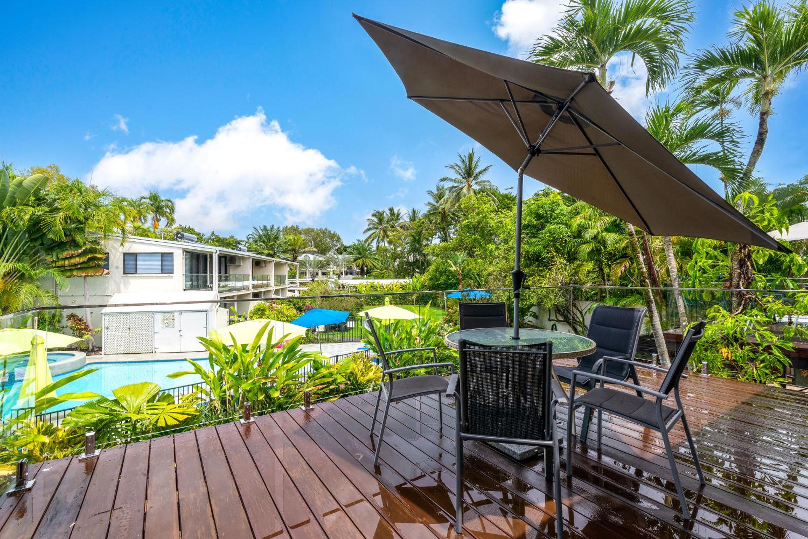 Seascape Holidays at Beachfront Terraces
