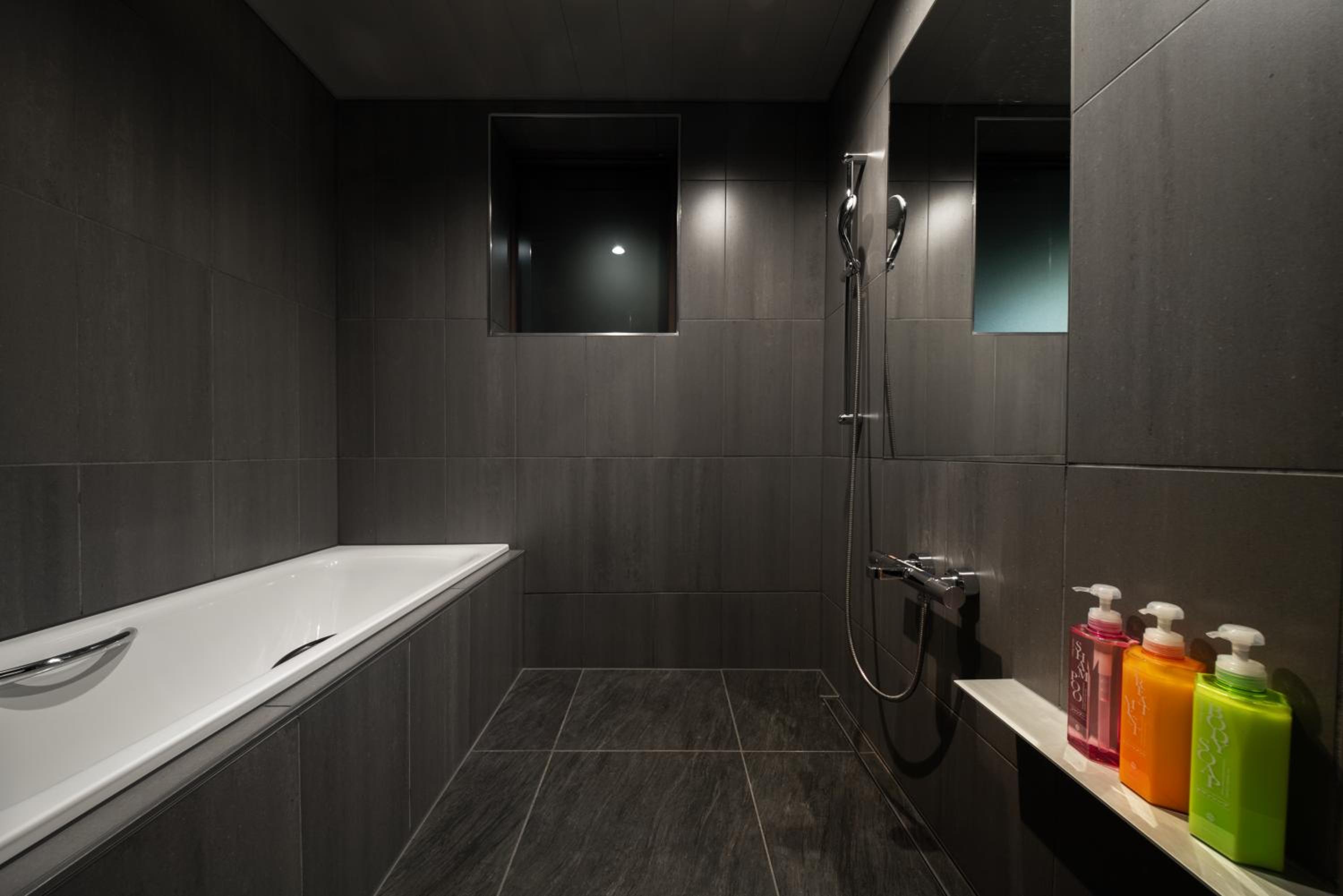 Bluebird Apartments by The Hakuba Collection