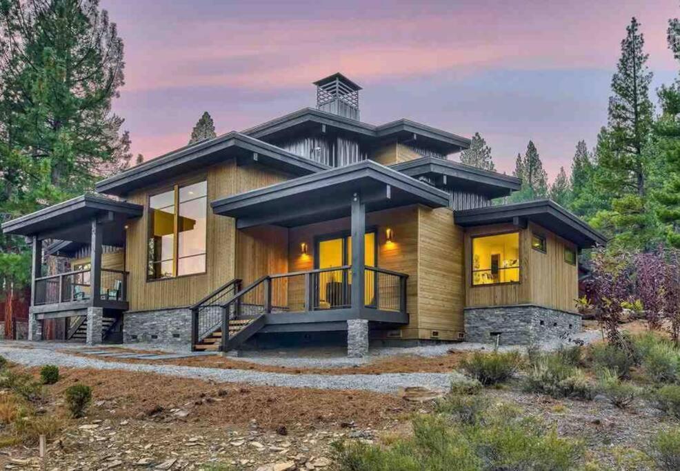 Truckee Hideaway
