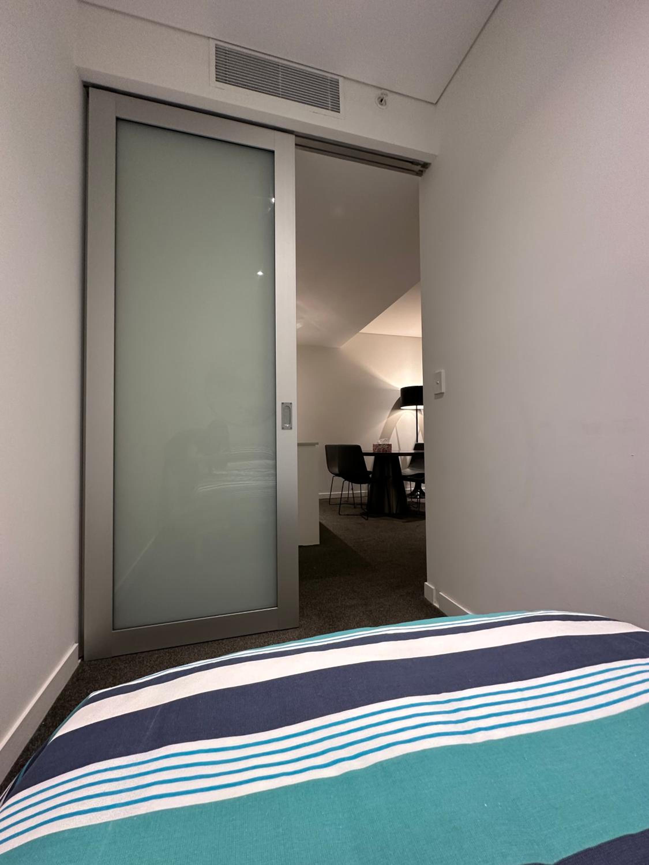 Chatswood CBD Modern Apartment