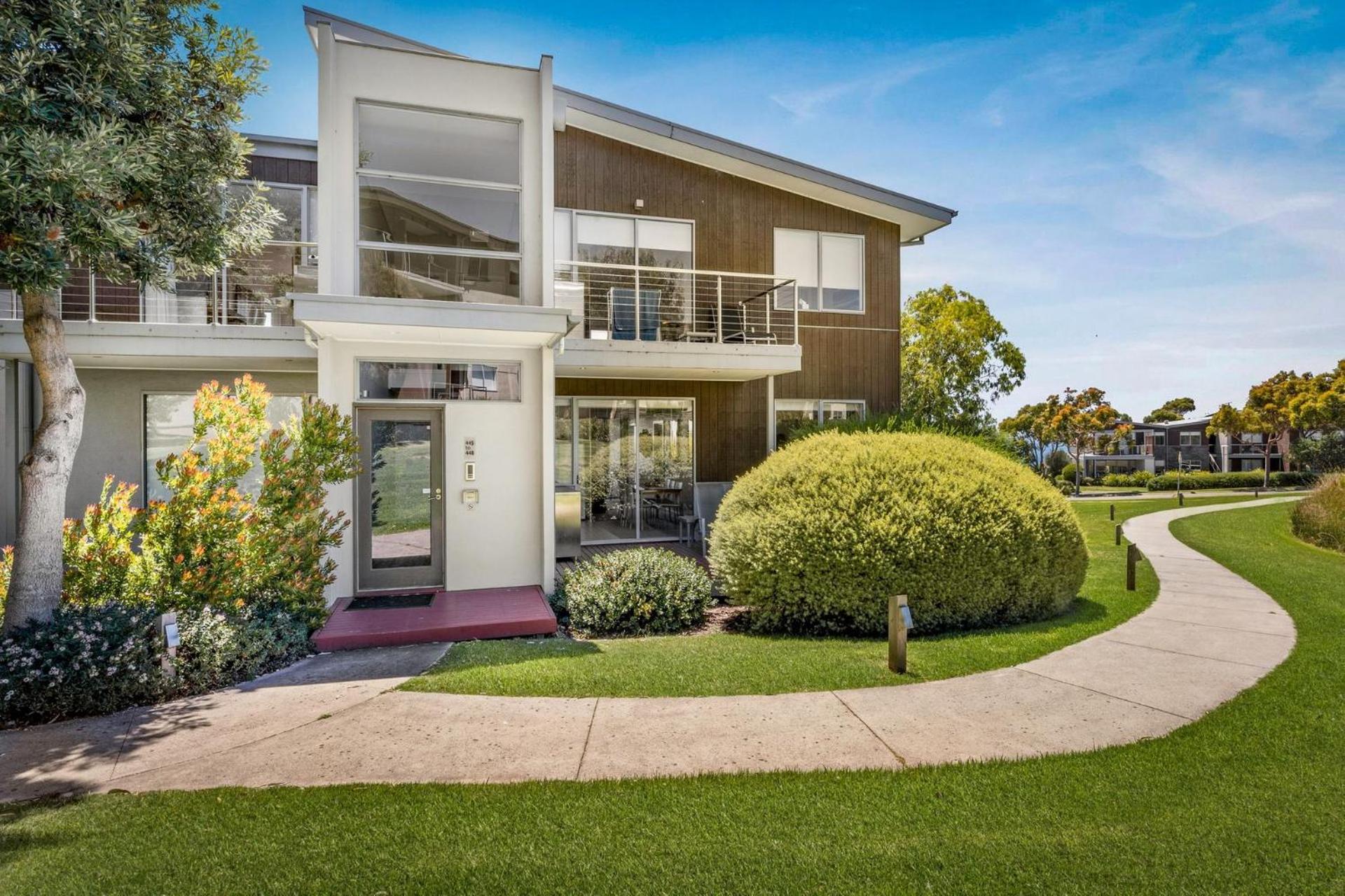 Hotel Bayvista At Silverwater