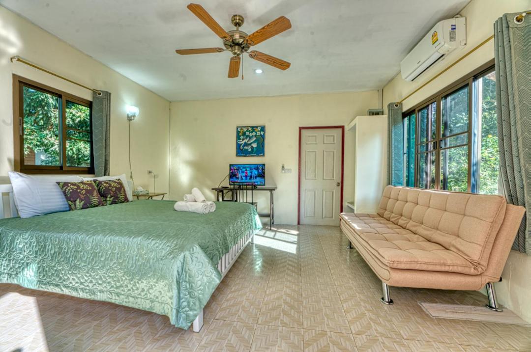 Tachang Garden Cottage view 5