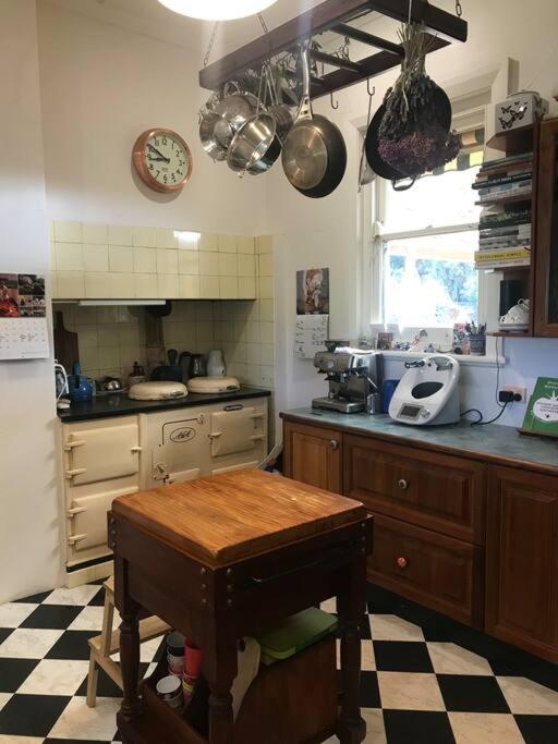Wonga - A secluded oasis in the heart of Parkes