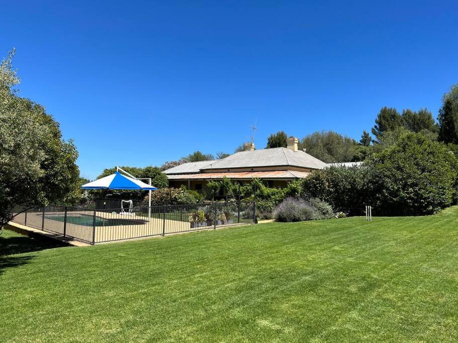 Wonga - A secluded oasis in the heart of Parkes