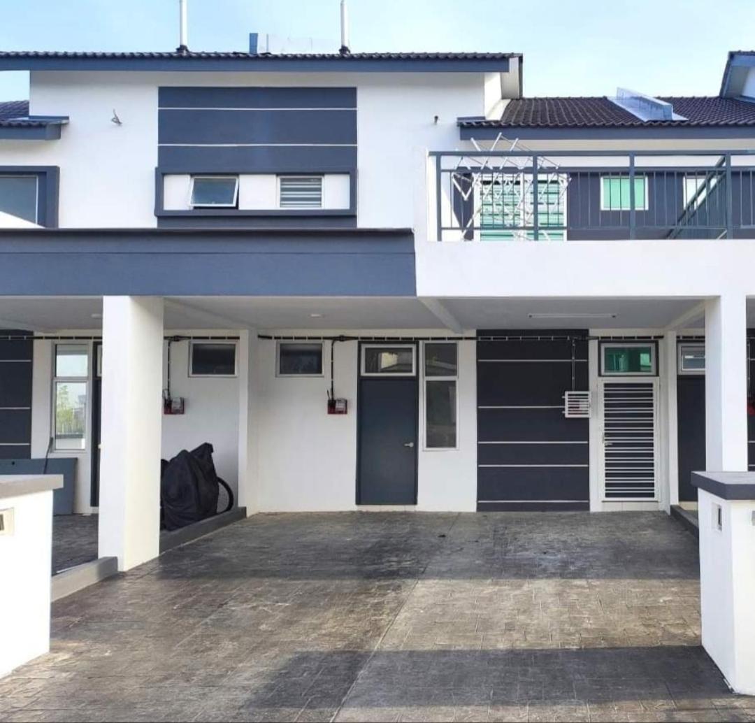 Townhouse, Kita Bayu, Cybersouth photo 4