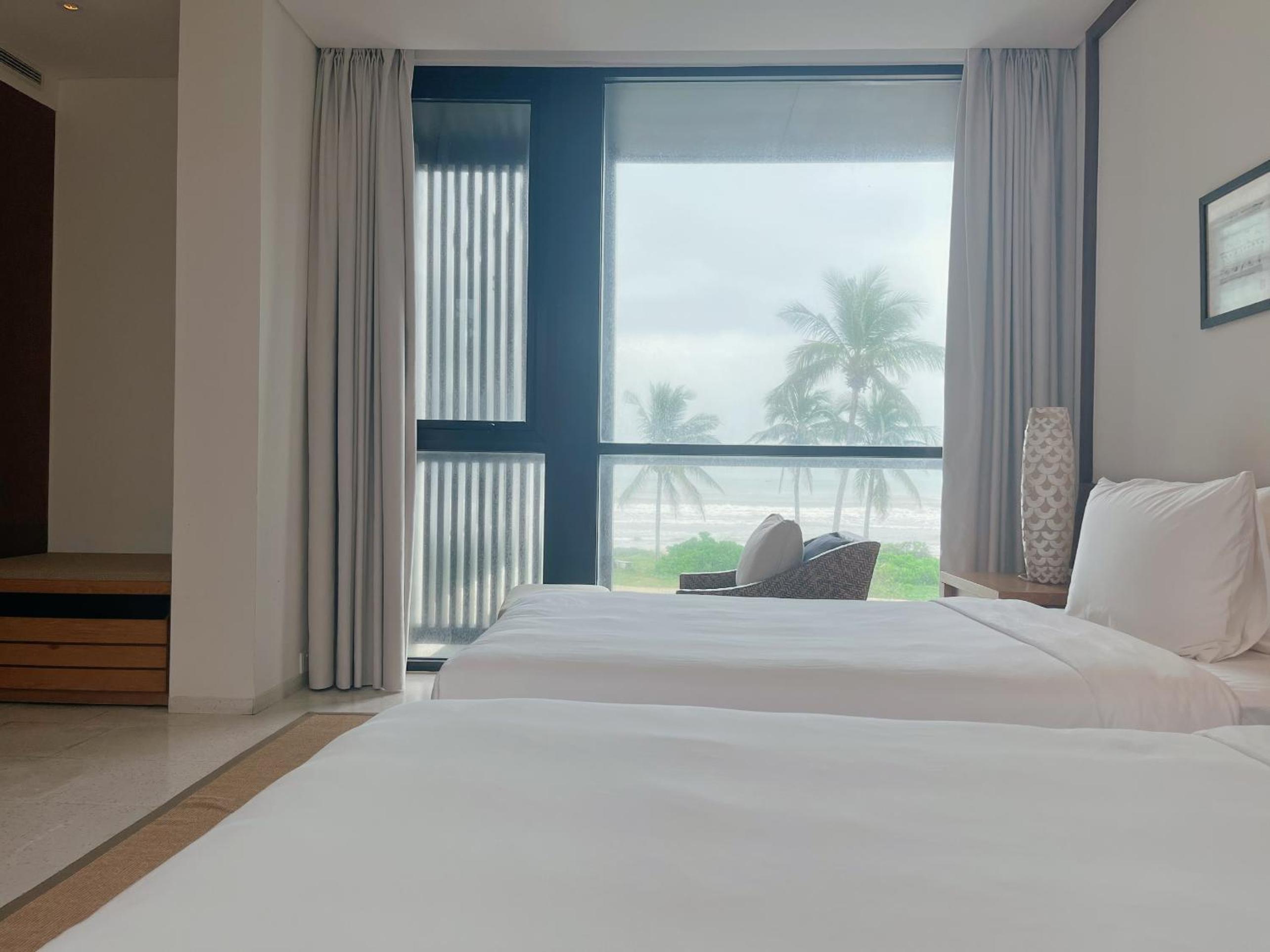 Luxury Beach Resort Apartments & Villas view 4