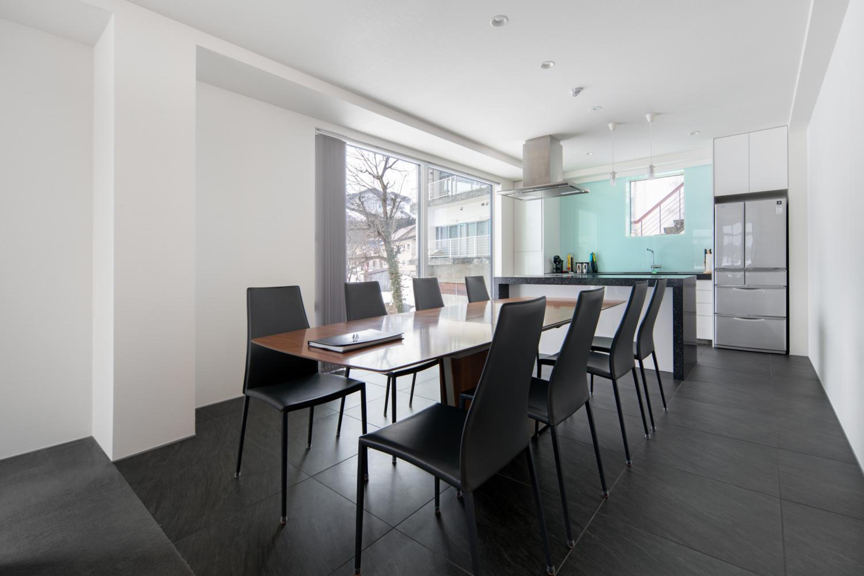 Bluebird Apartments by The Hakuba Collection