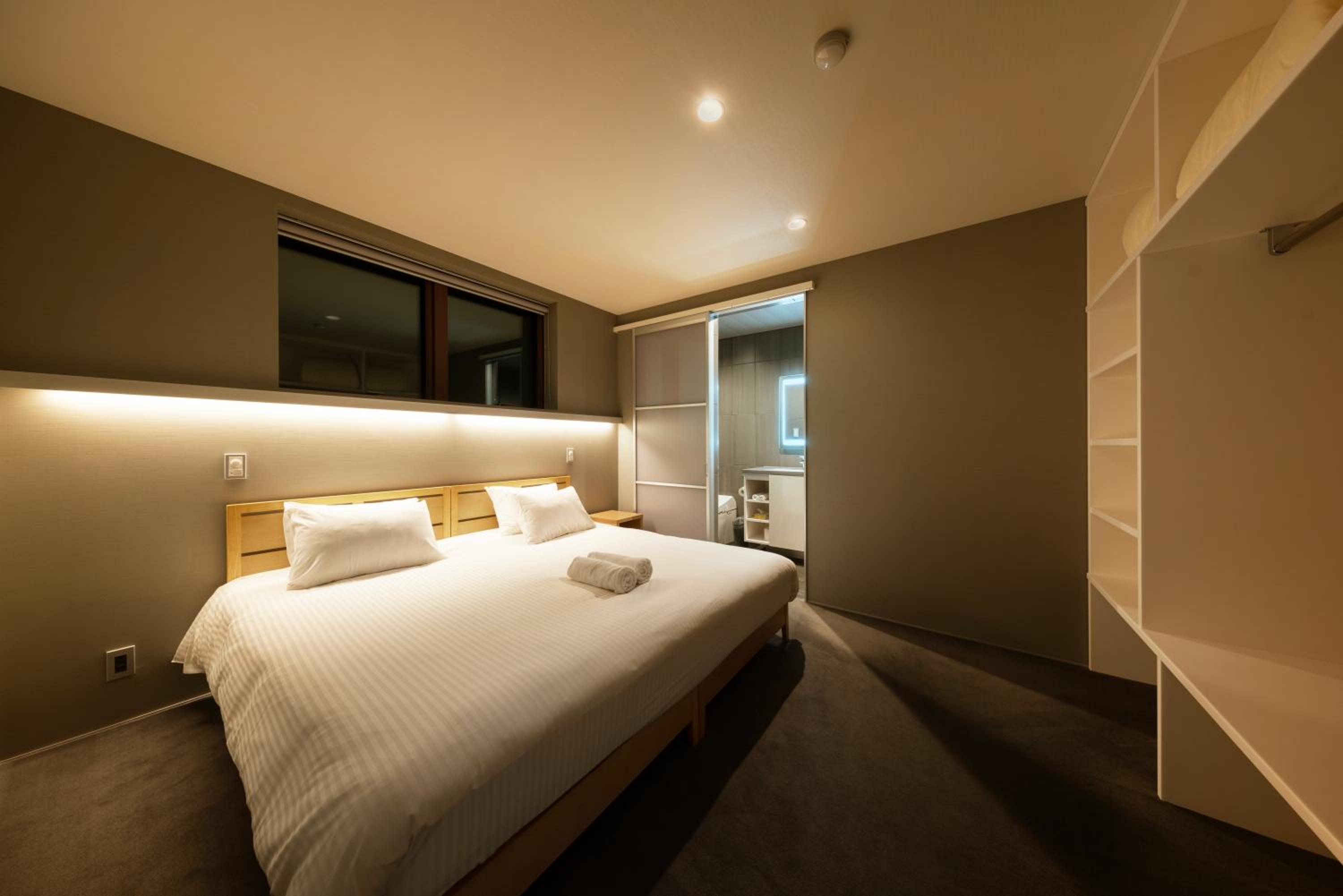 Bluebird Apartments by The Hakuba Collection