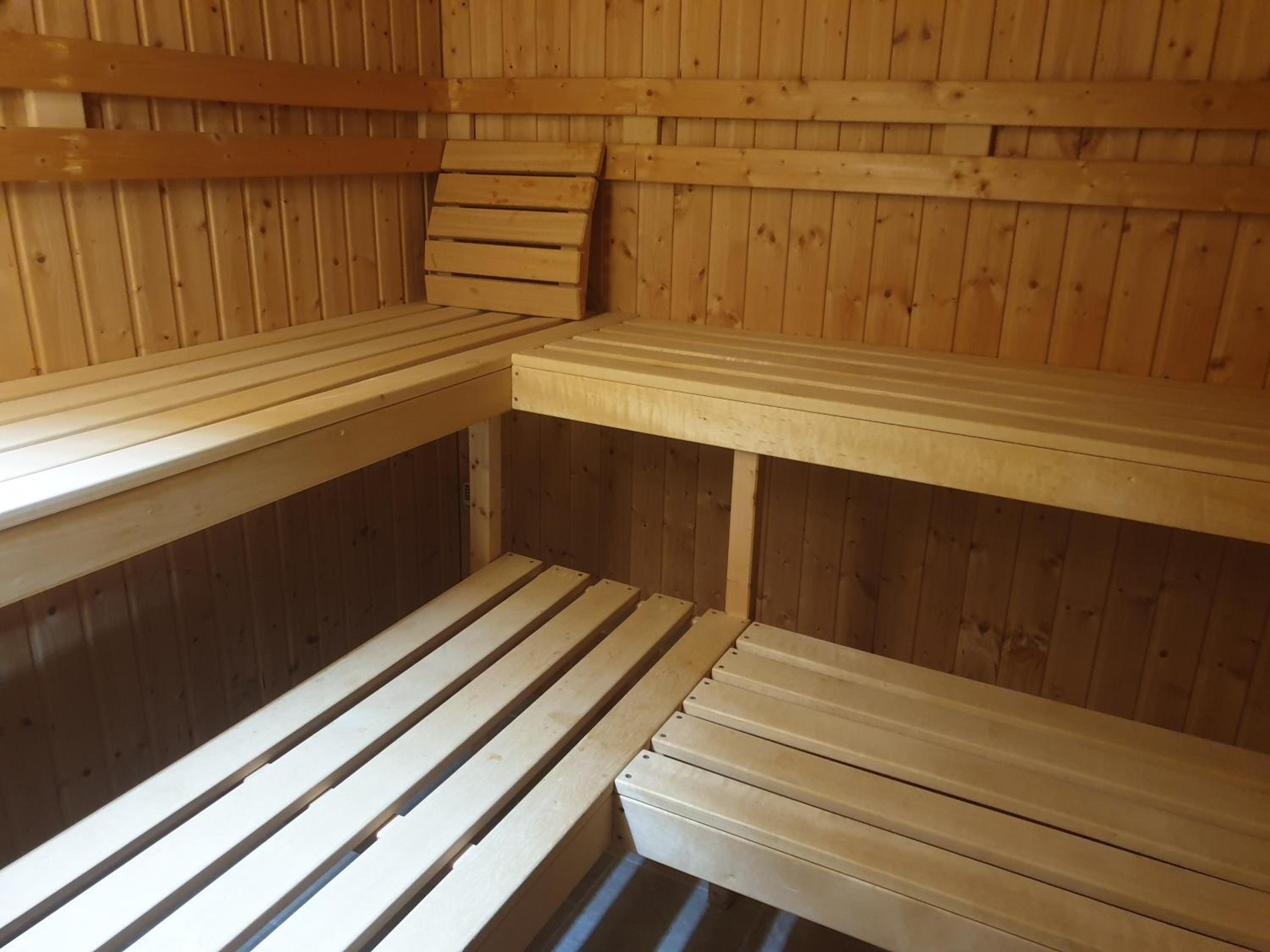 Ferienwohnung mit Terrasse, kostenloses WLAN, Parkplatz
