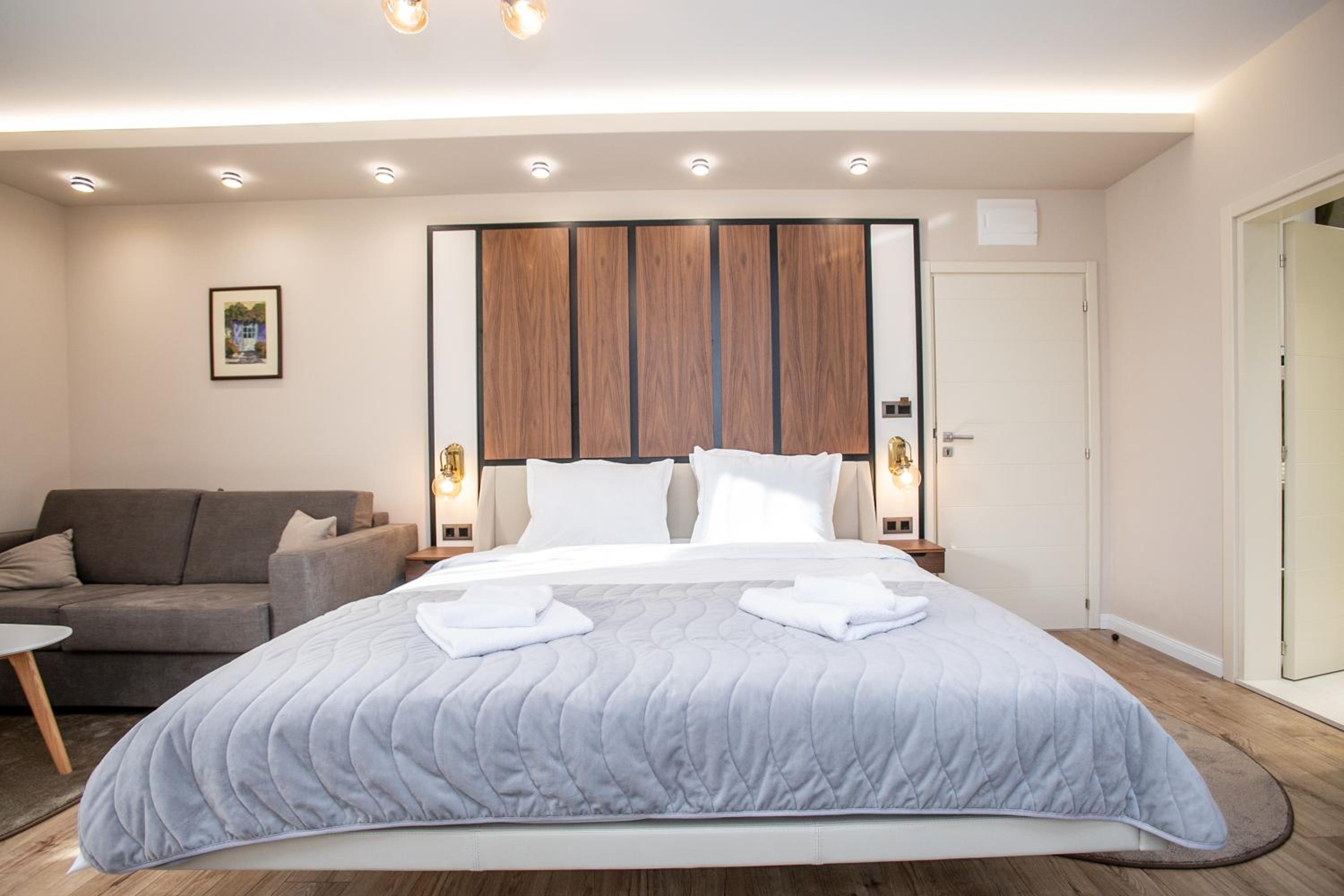 B&D Apartments Delux, NEW