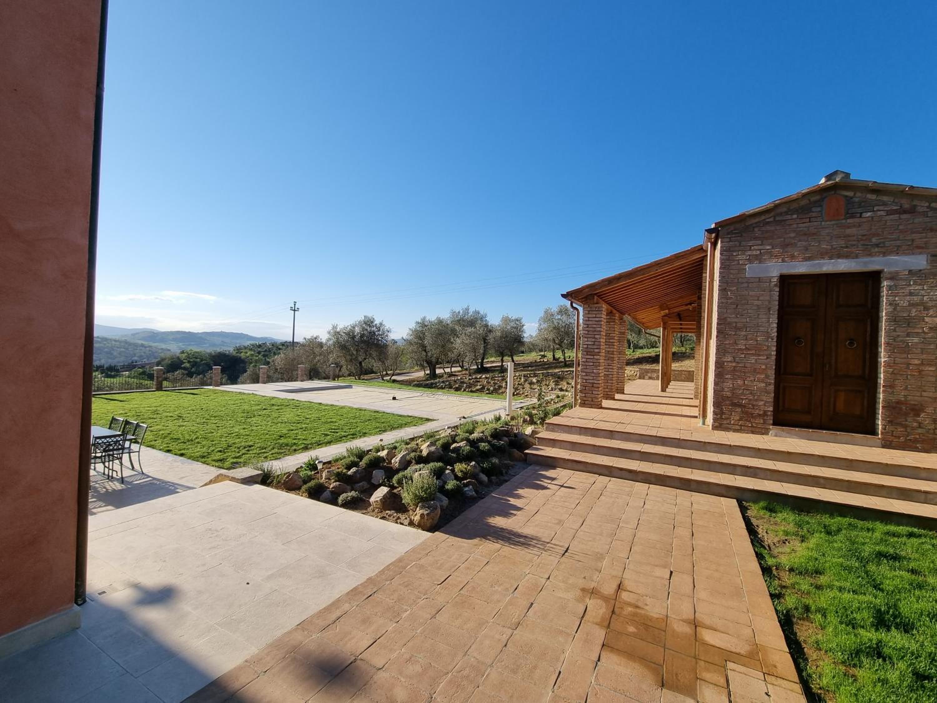 Casa Del Grifone, holiday home in Tuscany view 4