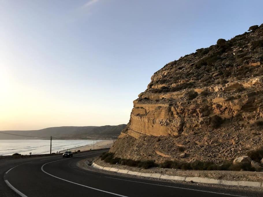 A8 MAISON BLANCHE IMI OUADDAR view 2