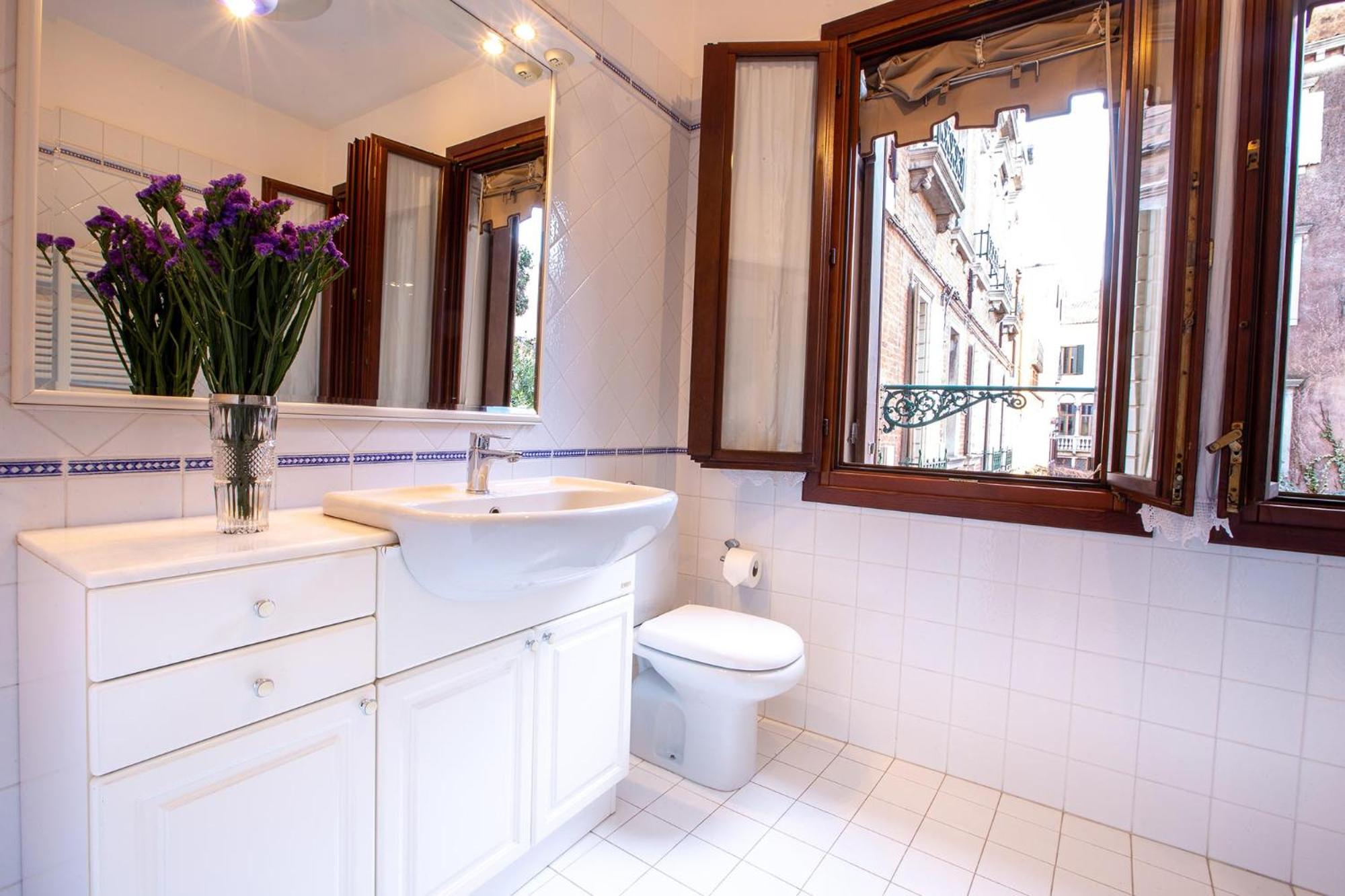 CA DEL PESTRIN Venice old town apartment AC and WiFi