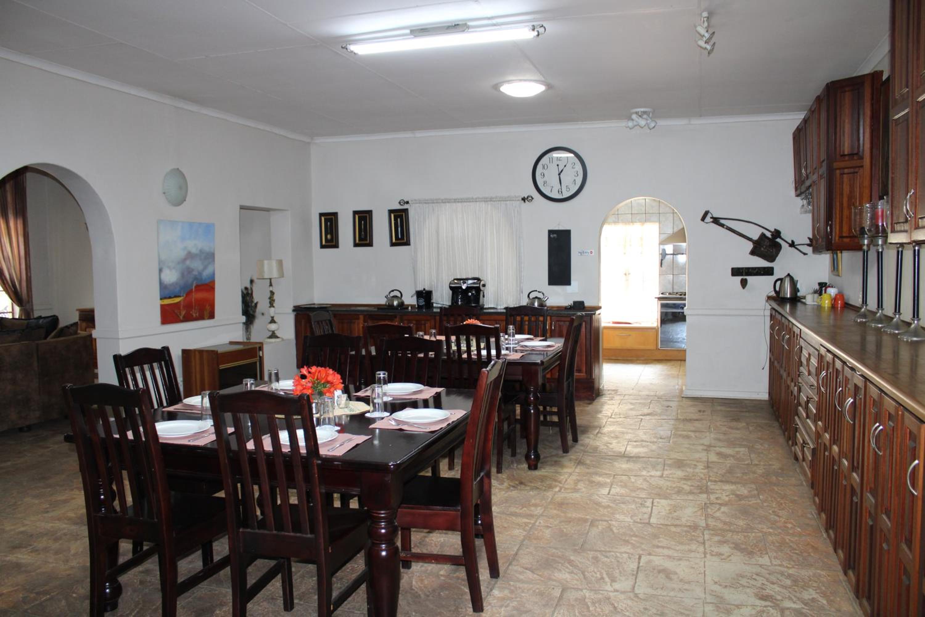 Montrose River Lodge