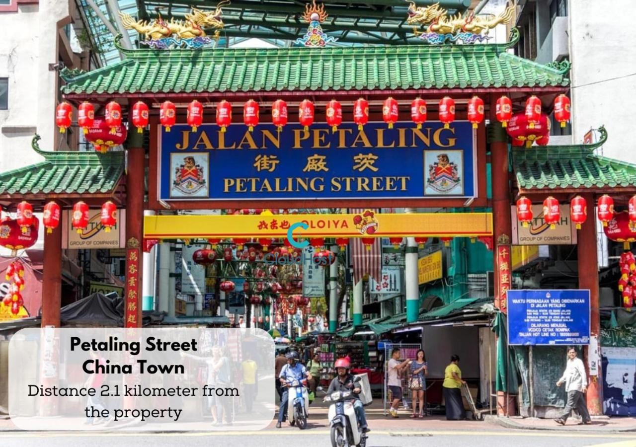 Bukit Bintang 1BR 5pax Walk to LRT & Monorail Stn by Cloud Host