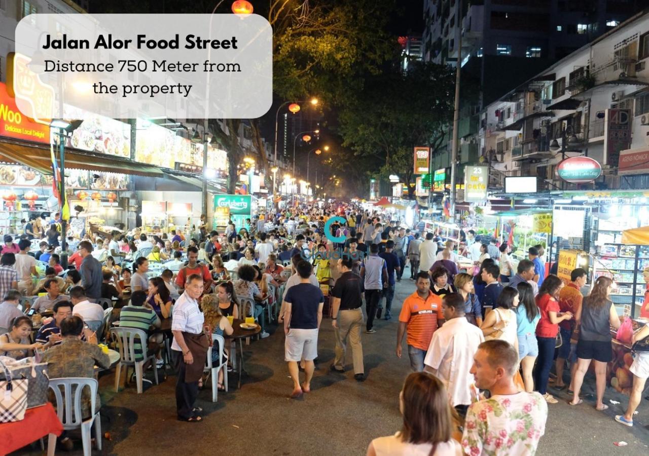 Bukit Bintang 1BR 5pax Walk to LRT & Monorail Stn by Cloud Host
