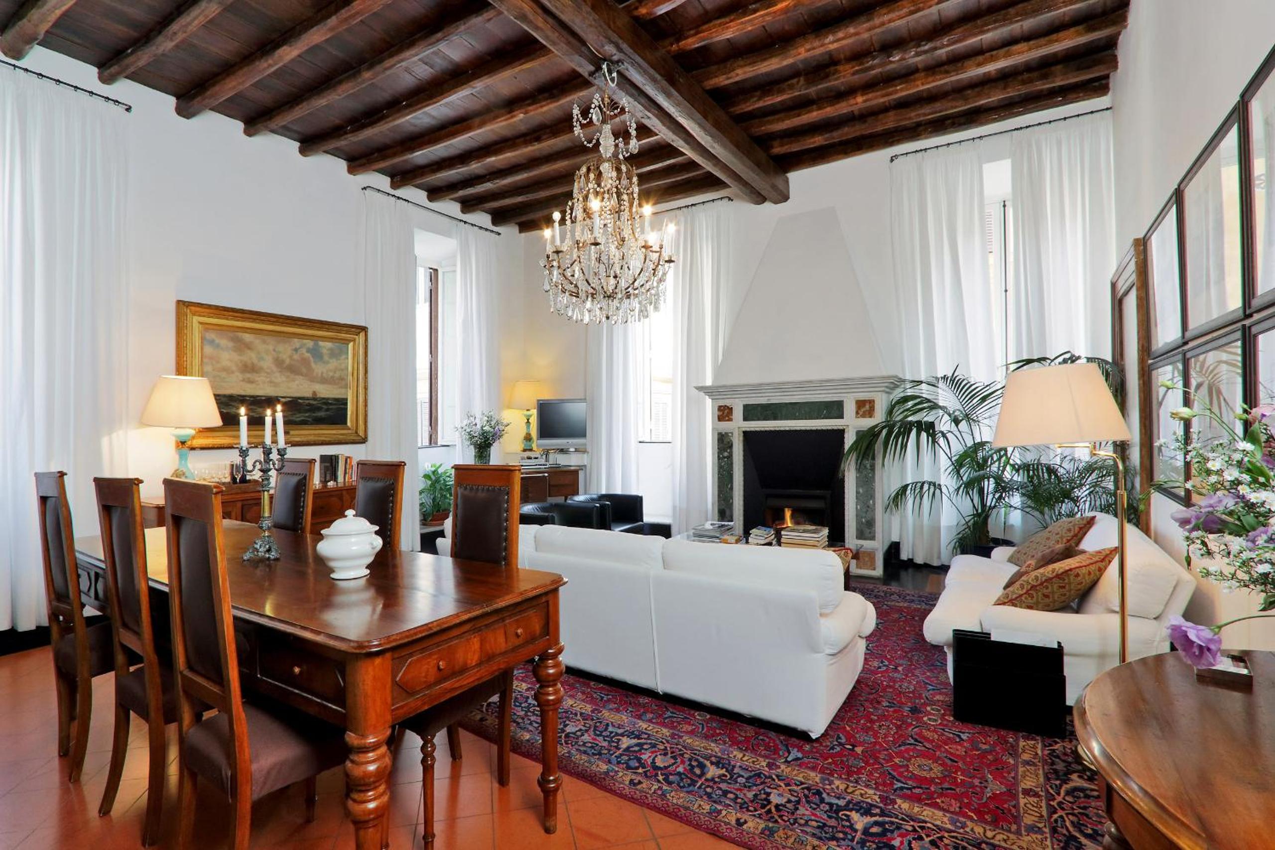 ROMAC Leone Apartments