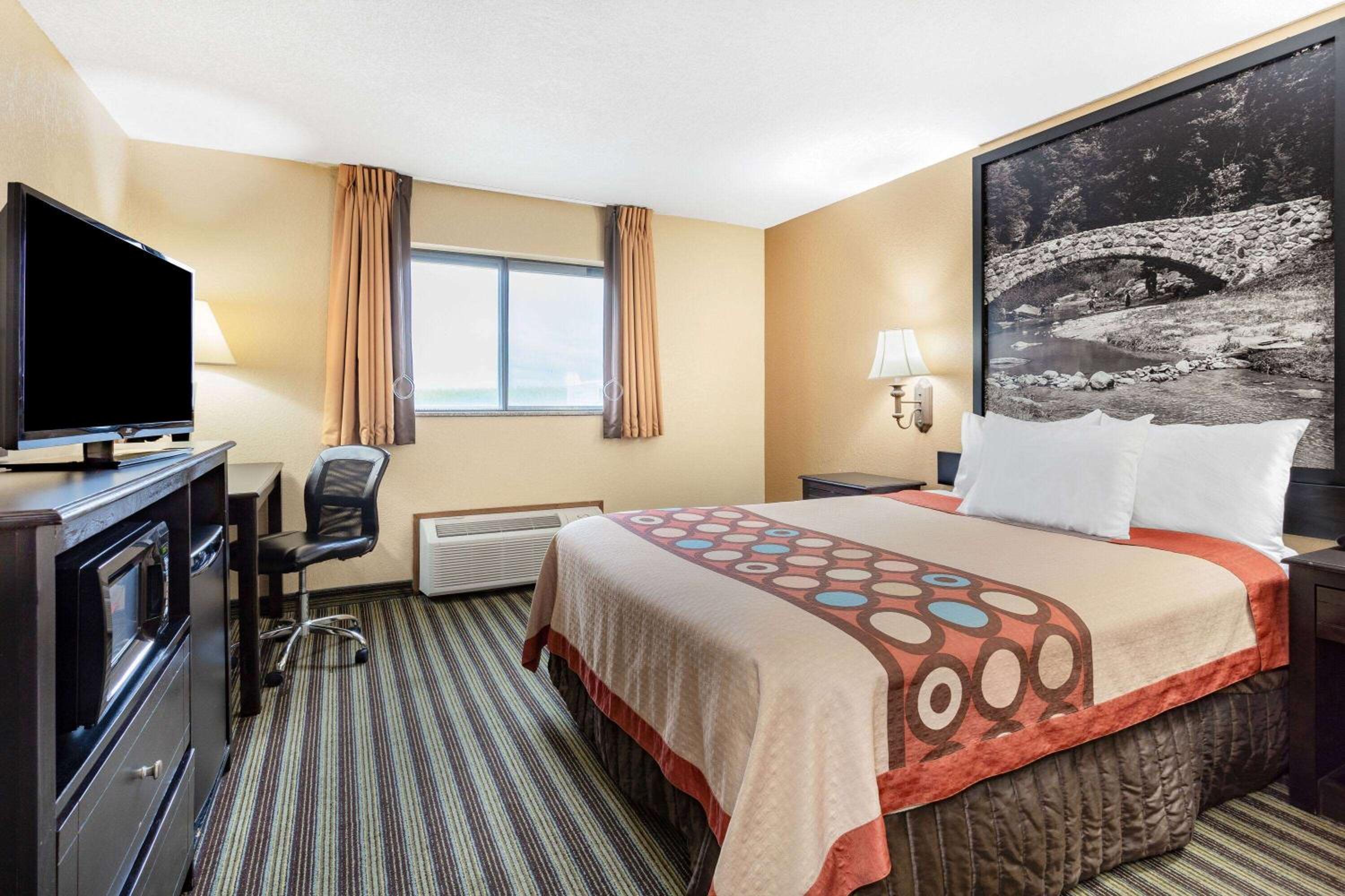 Photo 10