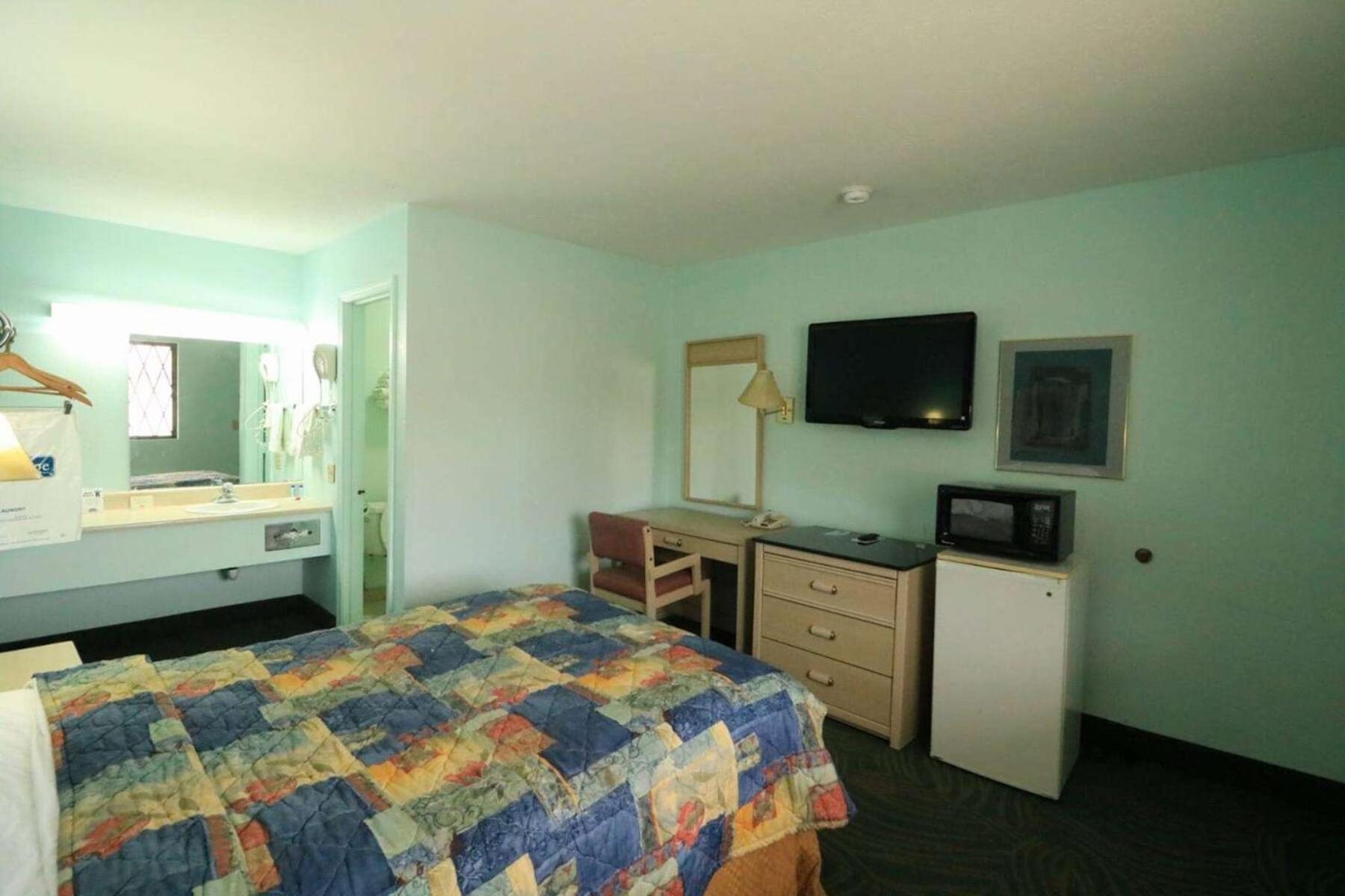 Travelodge by Wyndham Parkersburg, Zdjęcie 11