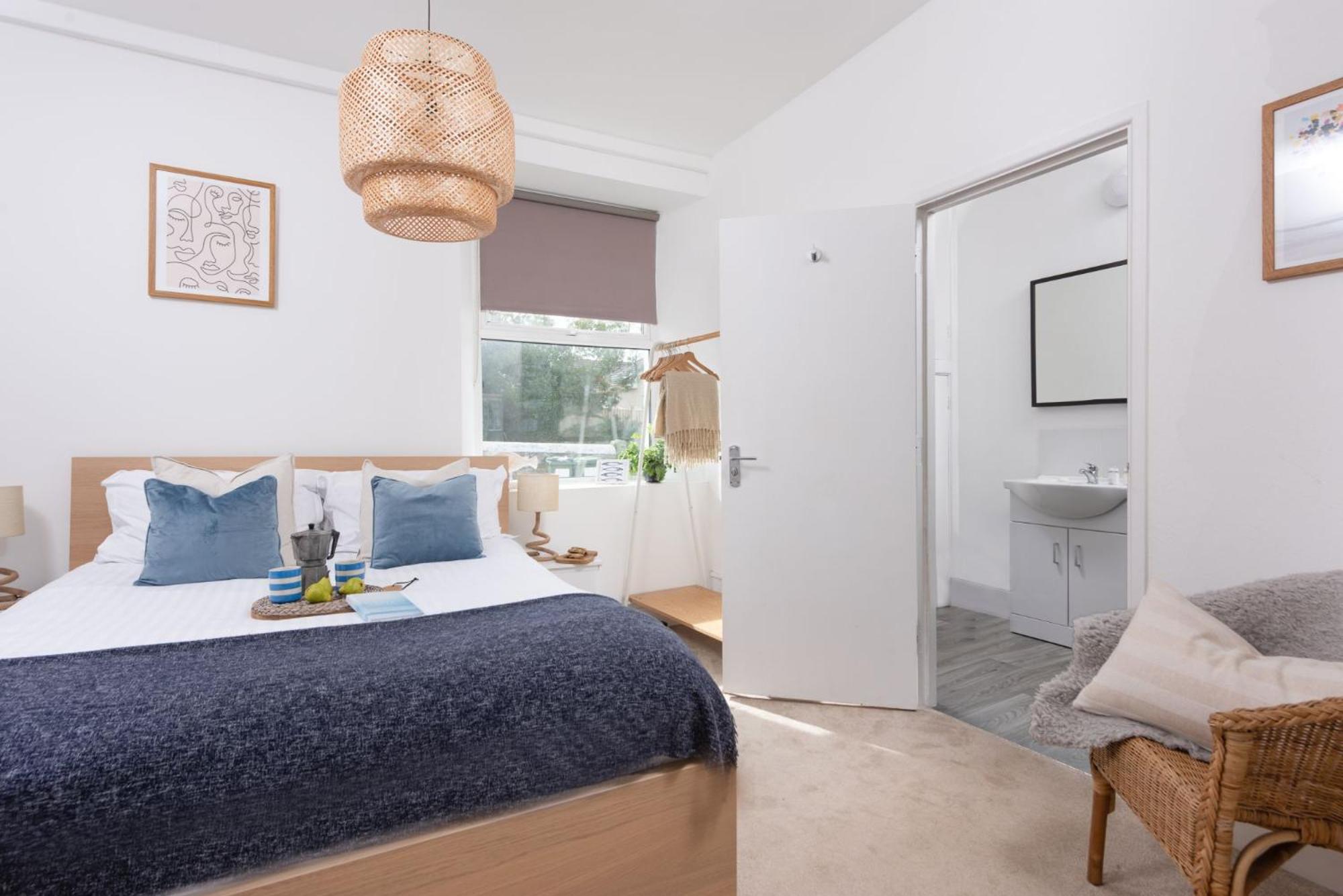 Keynvor Blue, Carbis Bay, St Ives view 2