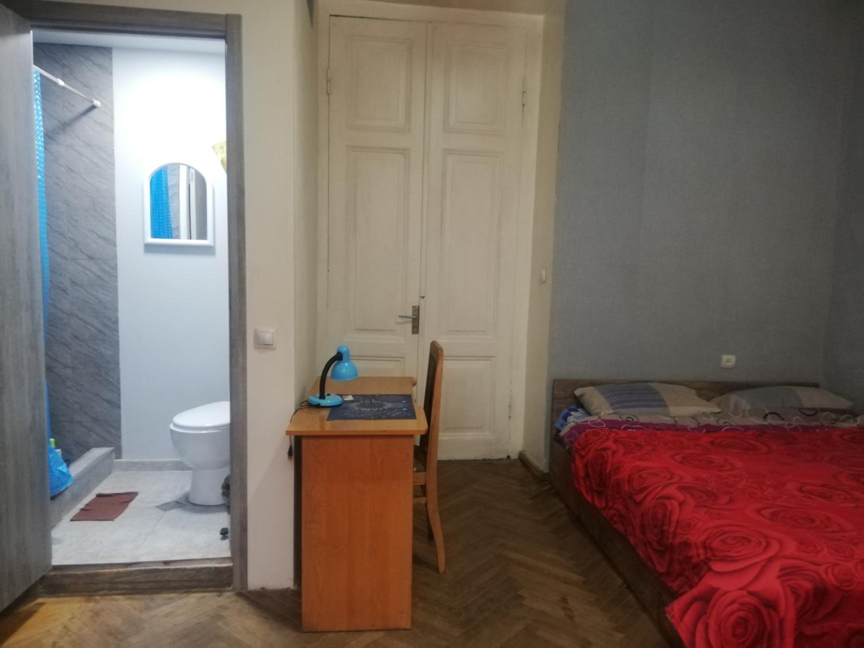 Fabrika District Metro Apartment view 4