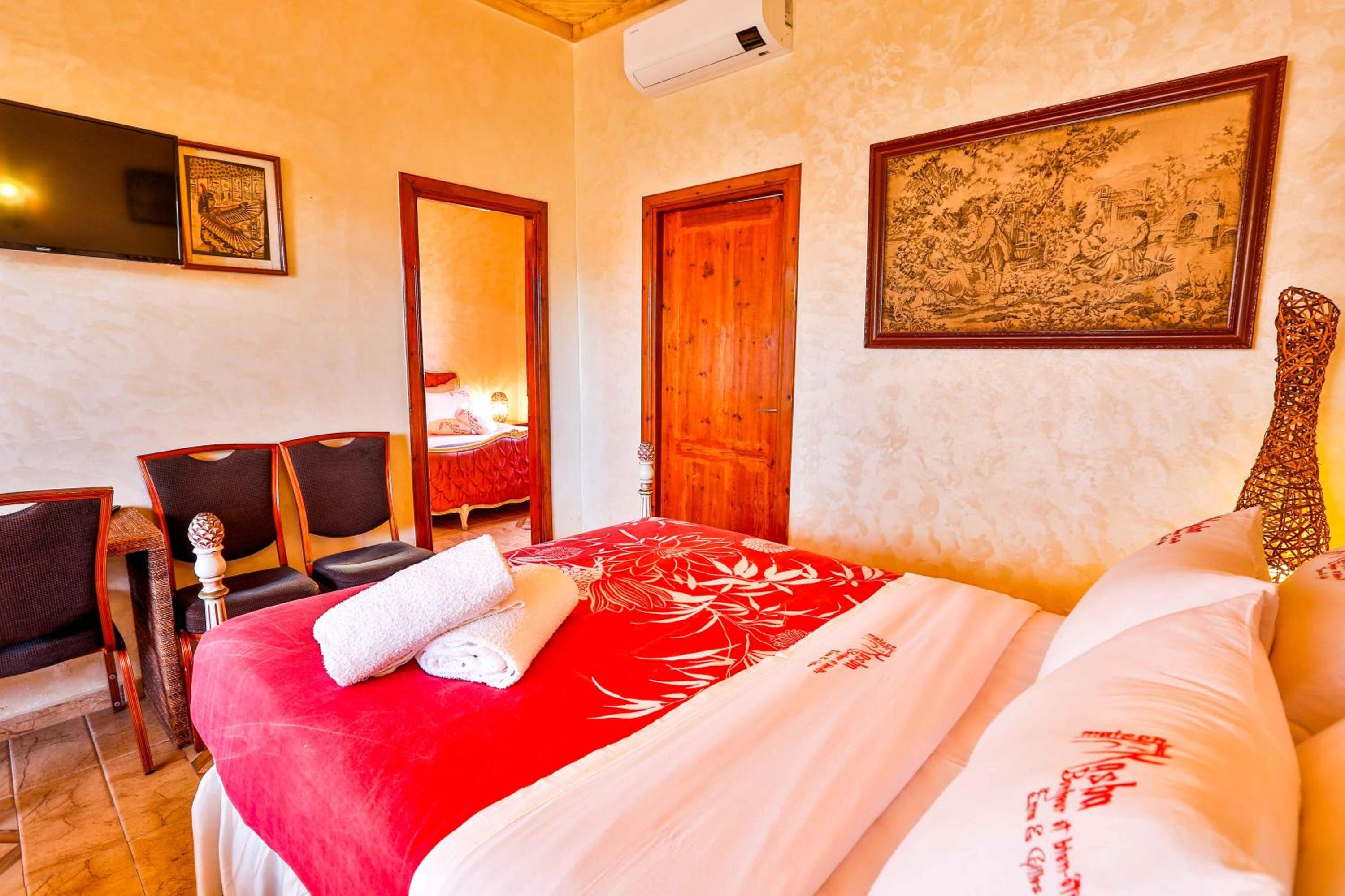 Photo 111