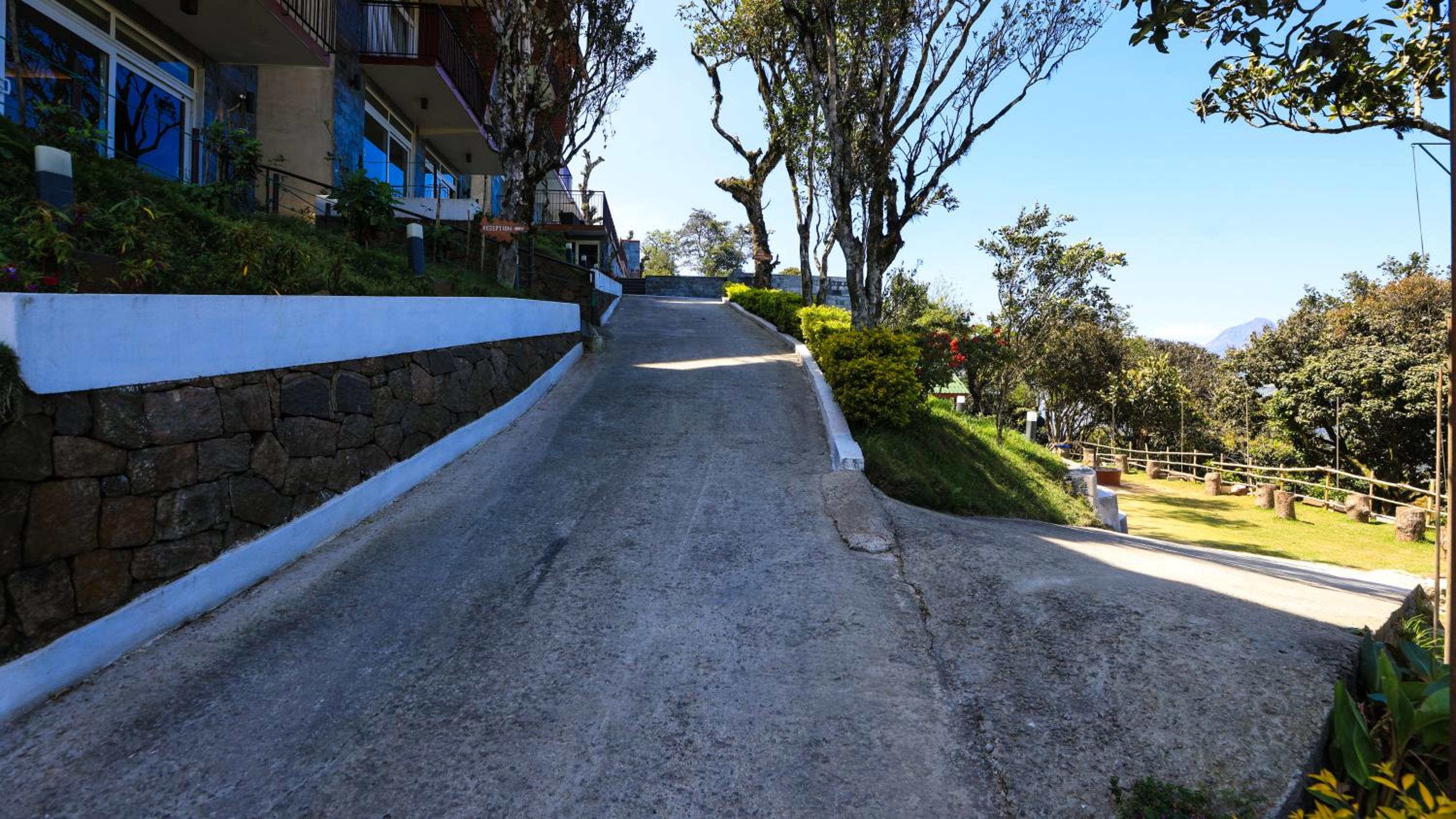 Shola Crown Resort - Munnar