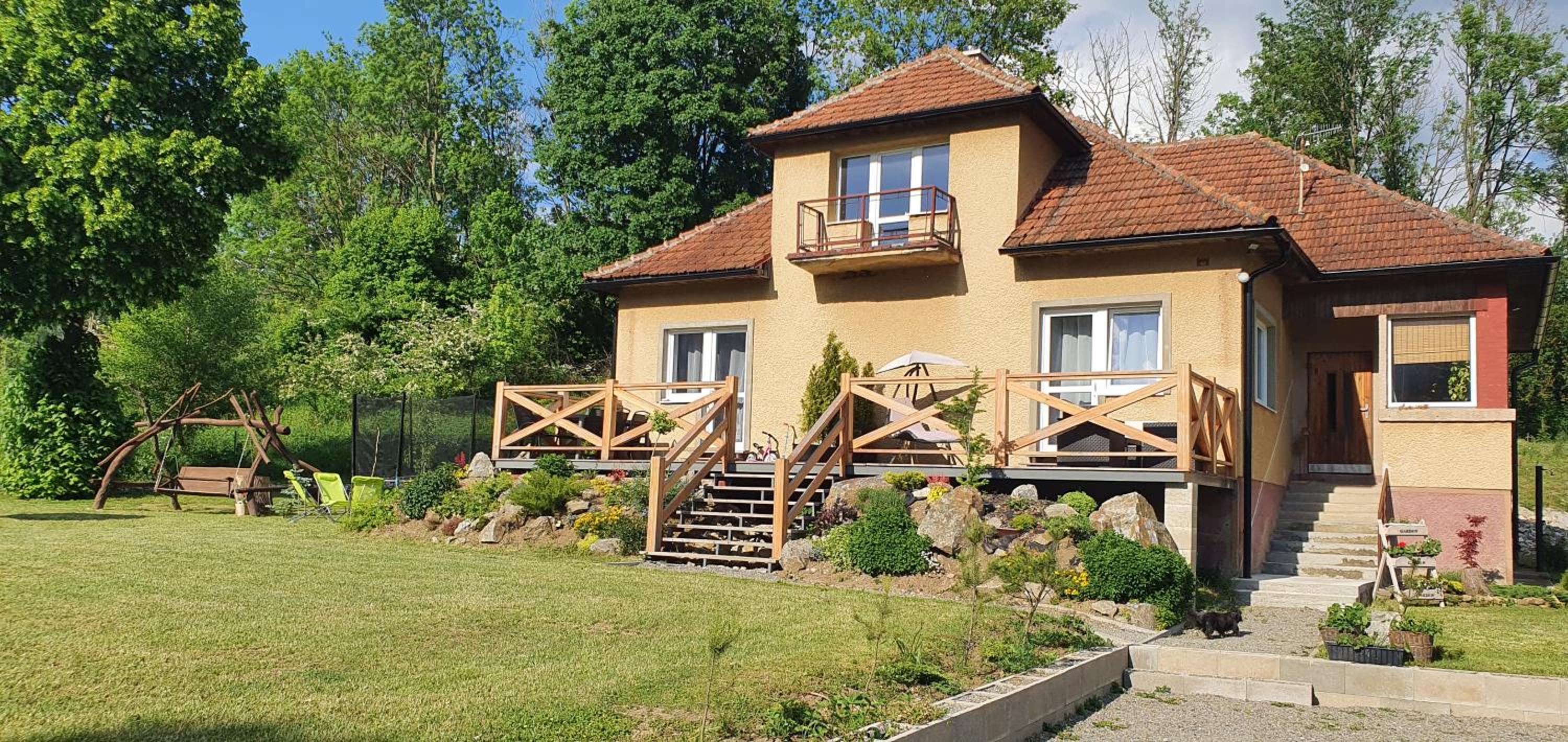 Hotel Apartmanovy Dom Adas