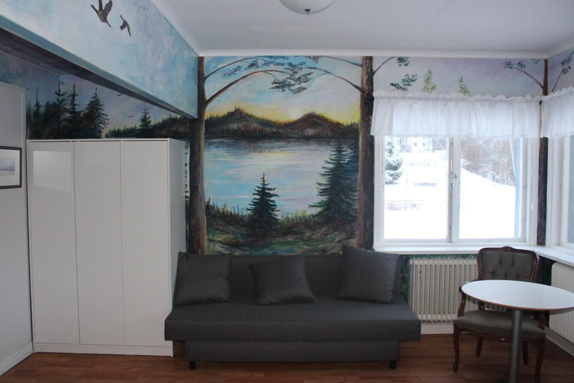 Photo 10