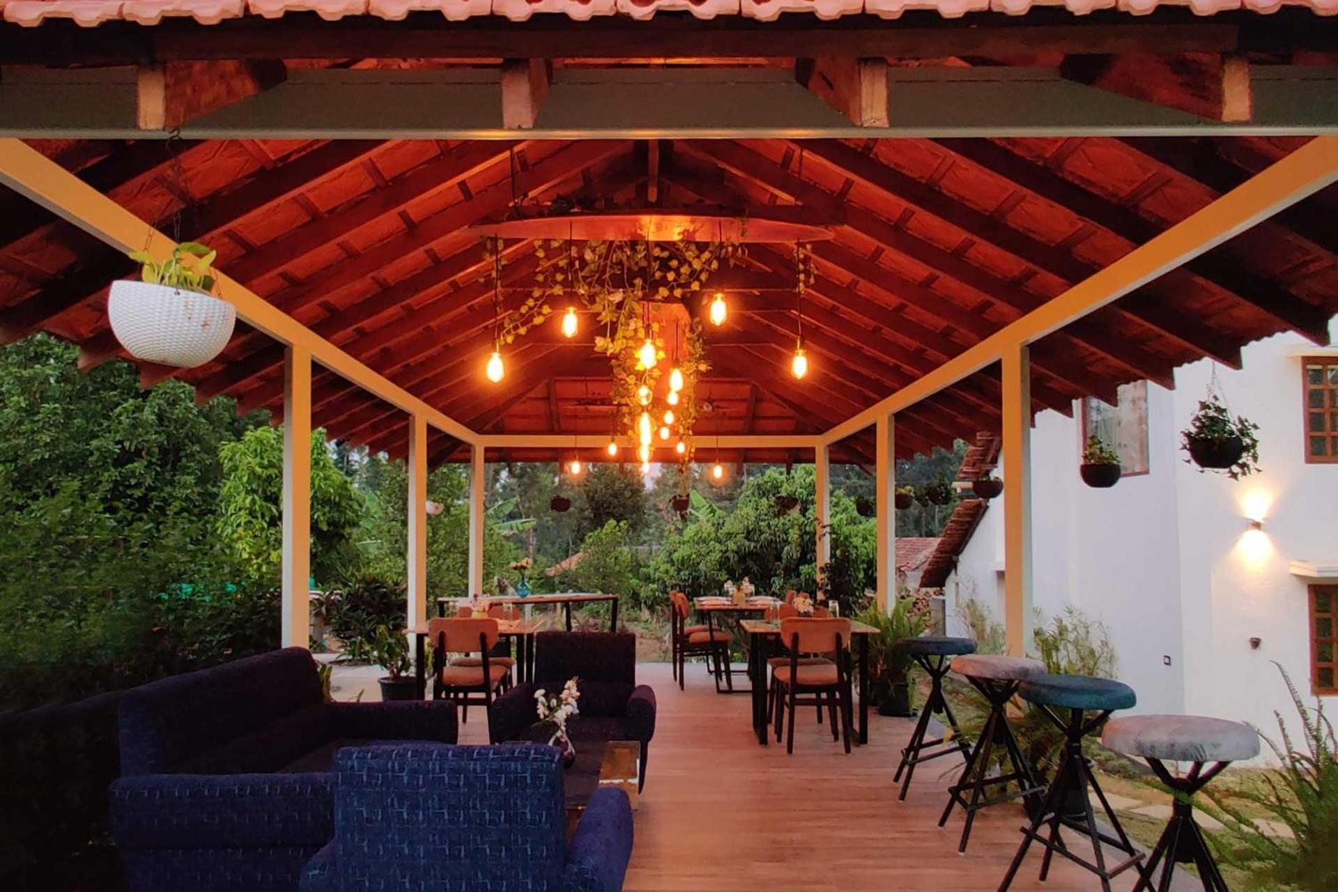 StayVista at Sienna - Strelitzia 3BHK with Breakfast and Jacuzzi - Luxury Homestay view 2