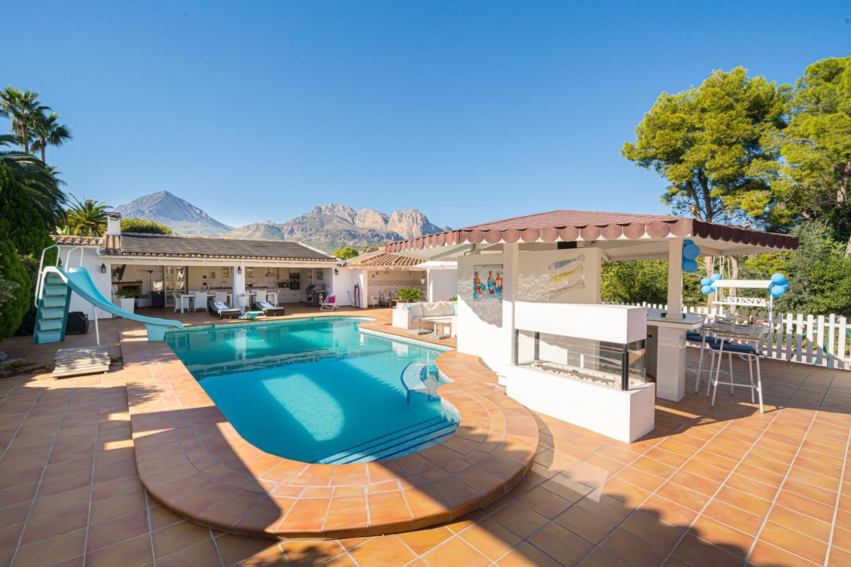 Villa Belmonte FAMILY VILLA