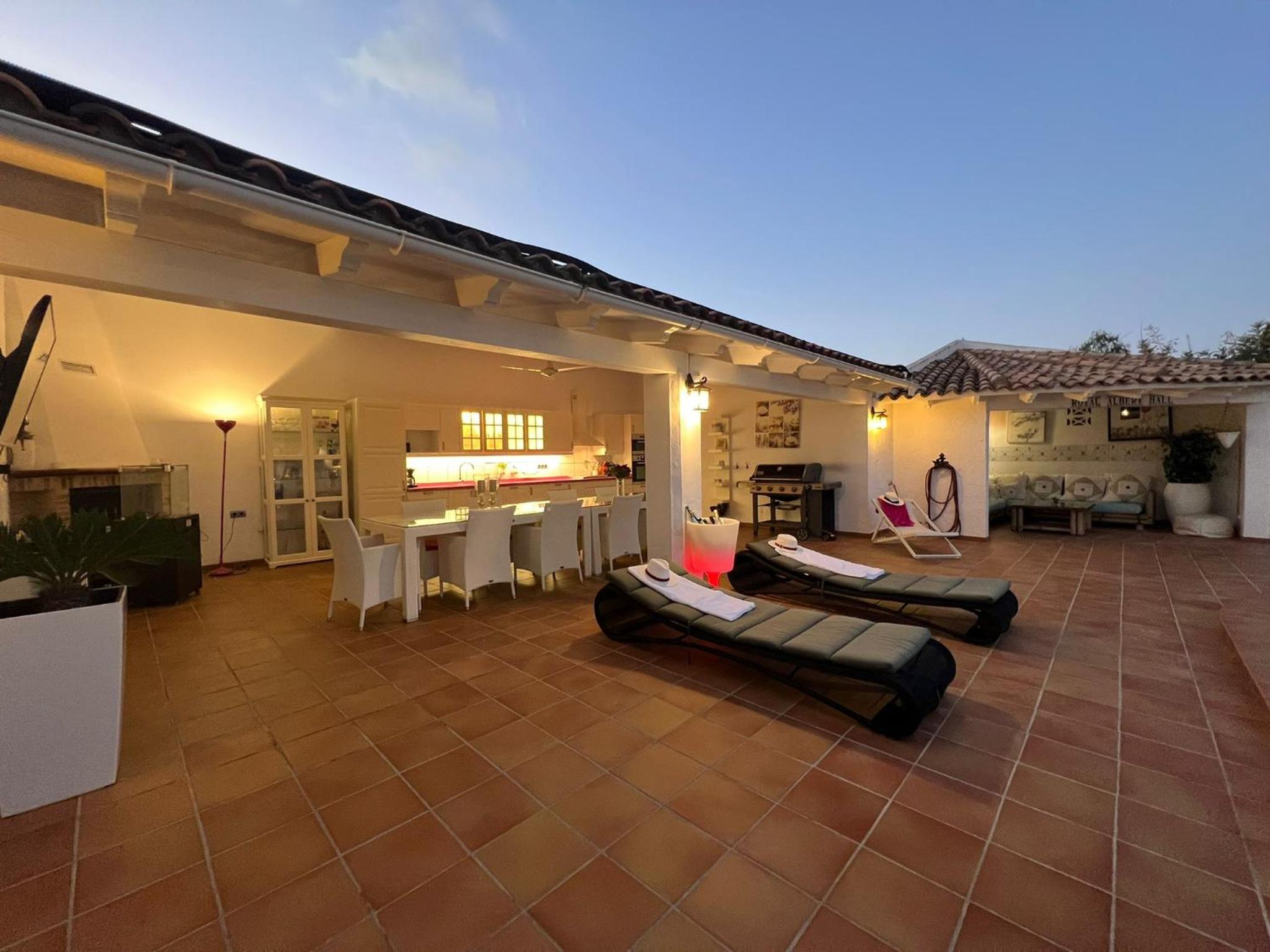 Villa Belmonte FAMILY VILLA