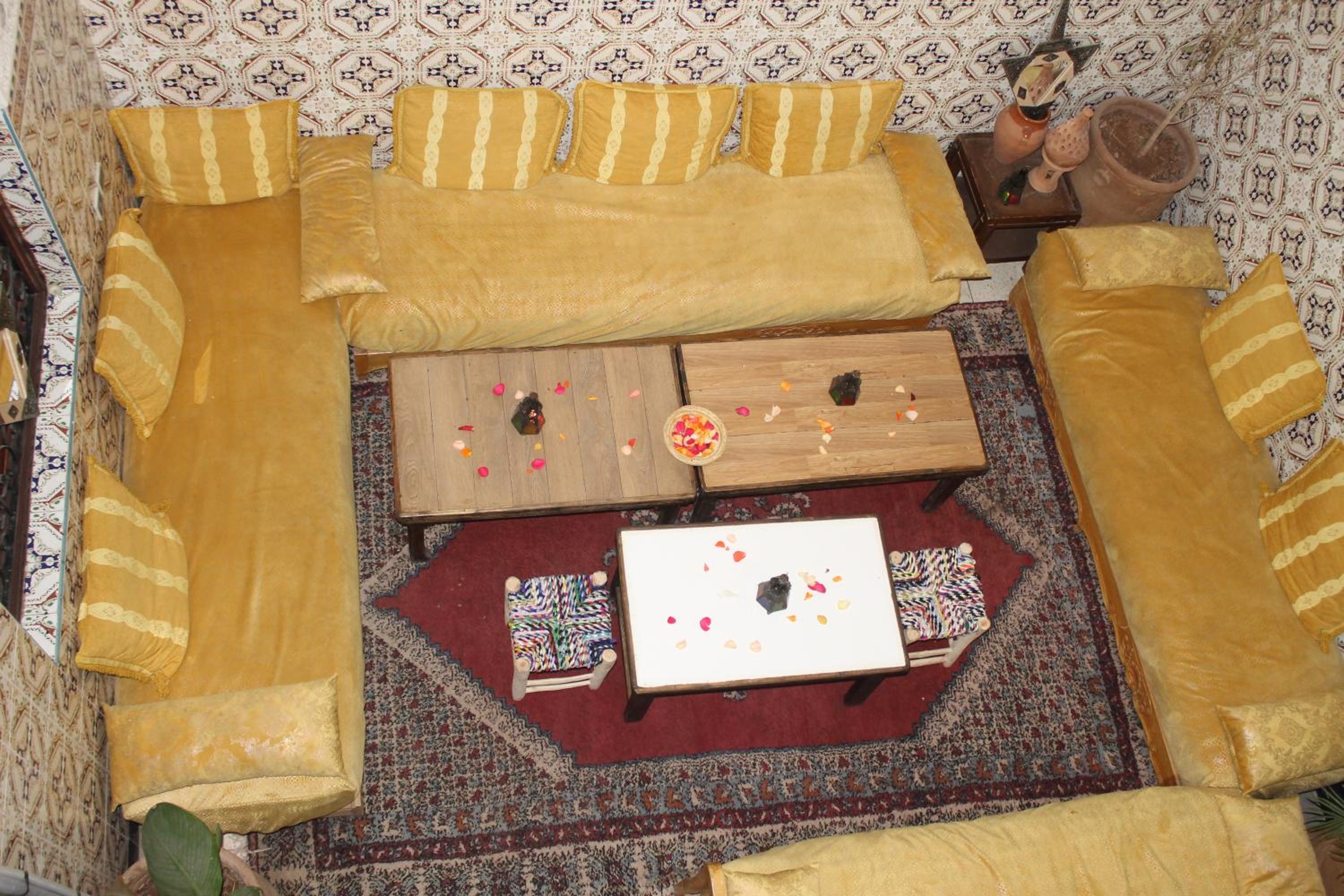lounge