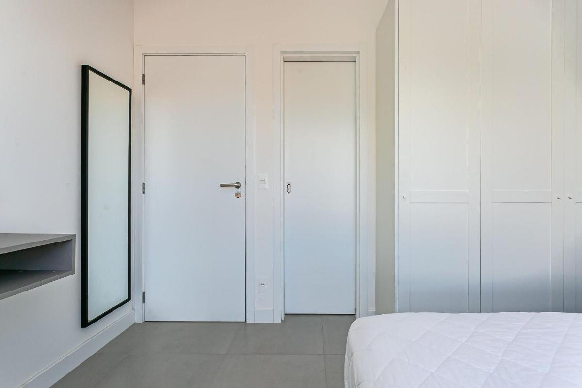Apartamentos completos ao lado da UFSC