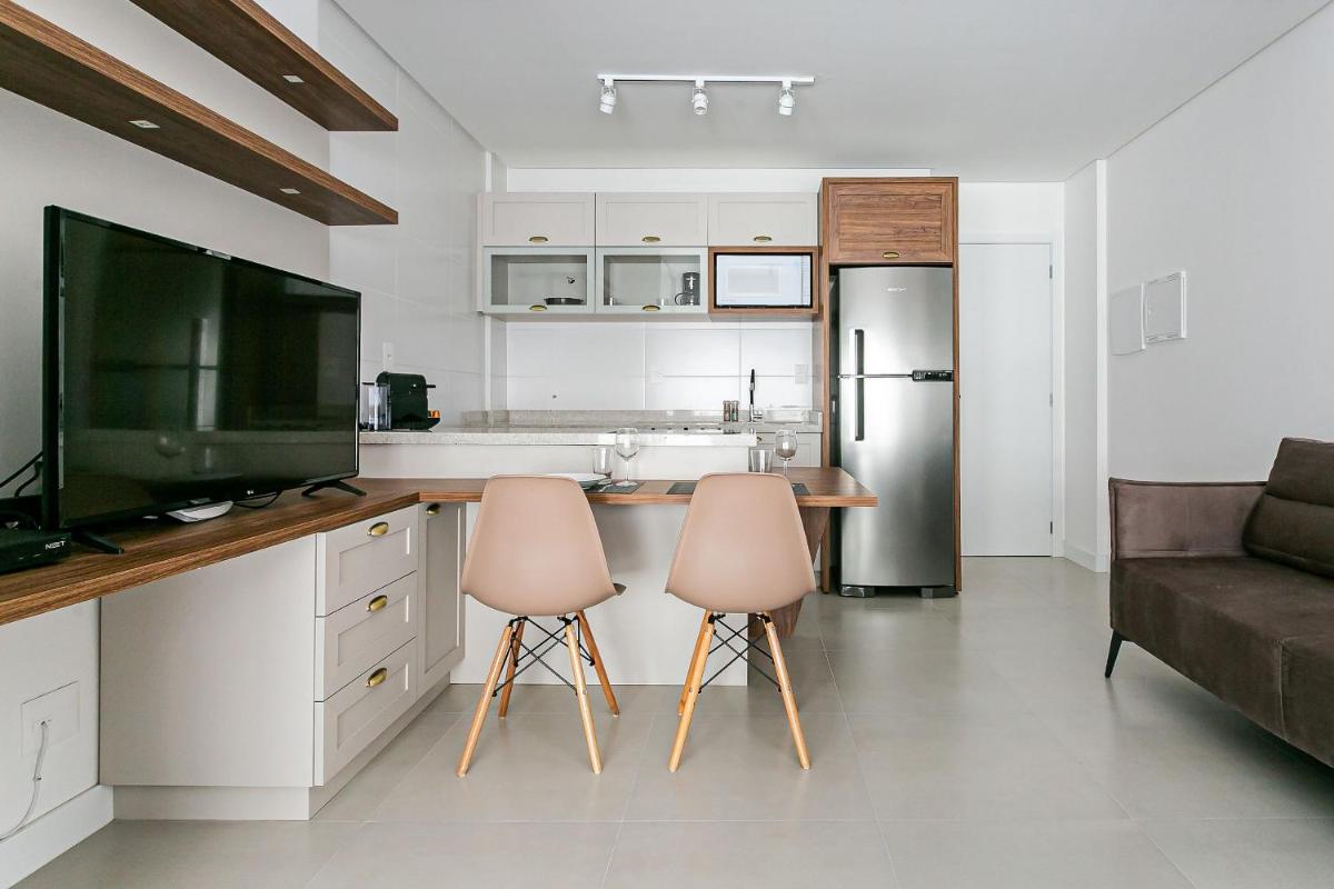 Apartamentos completos ao lado da UFSC